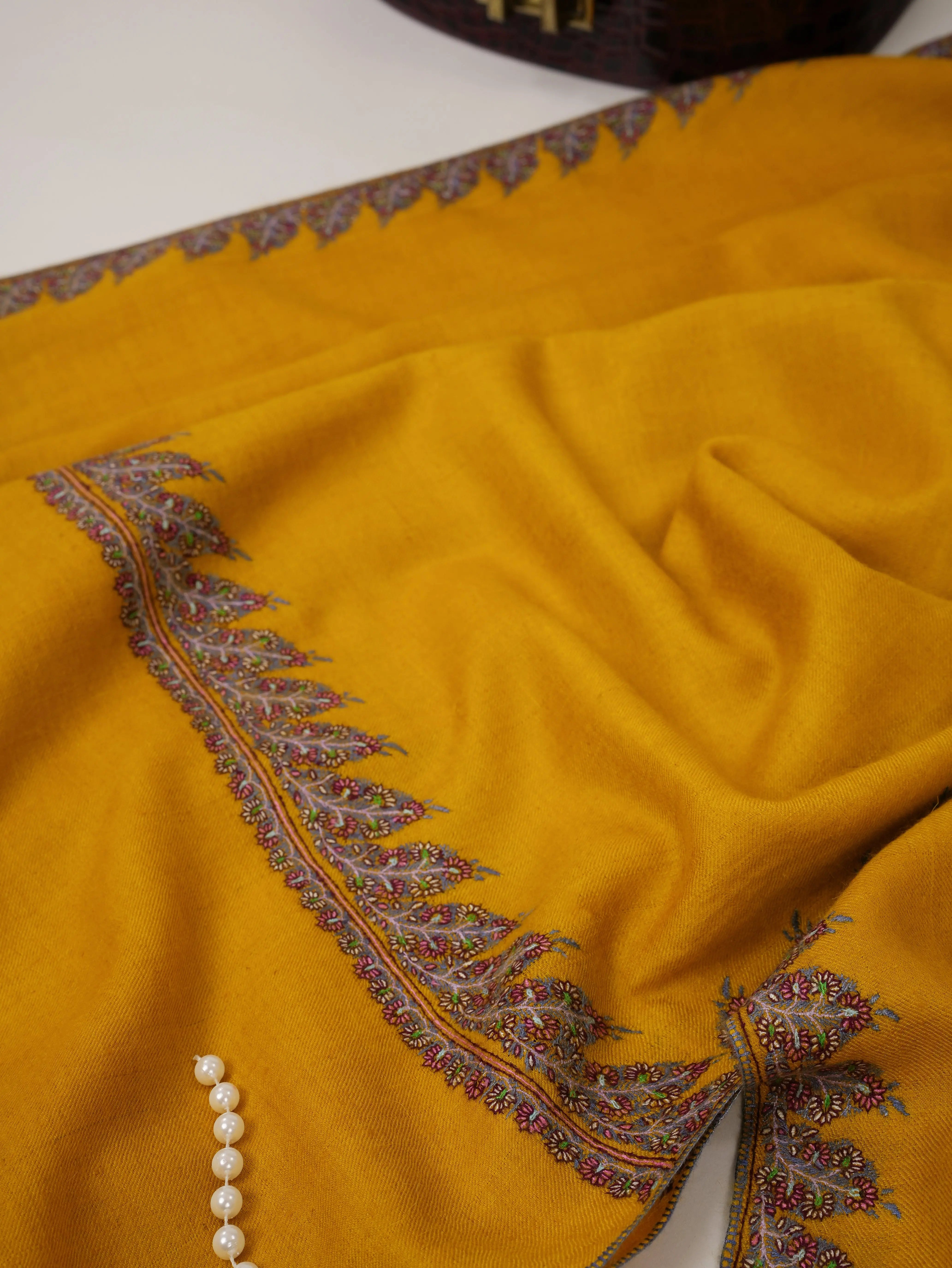 Hand Needlework Neemdaur Pure Soft Pashmina Shawl Shahkaar.com