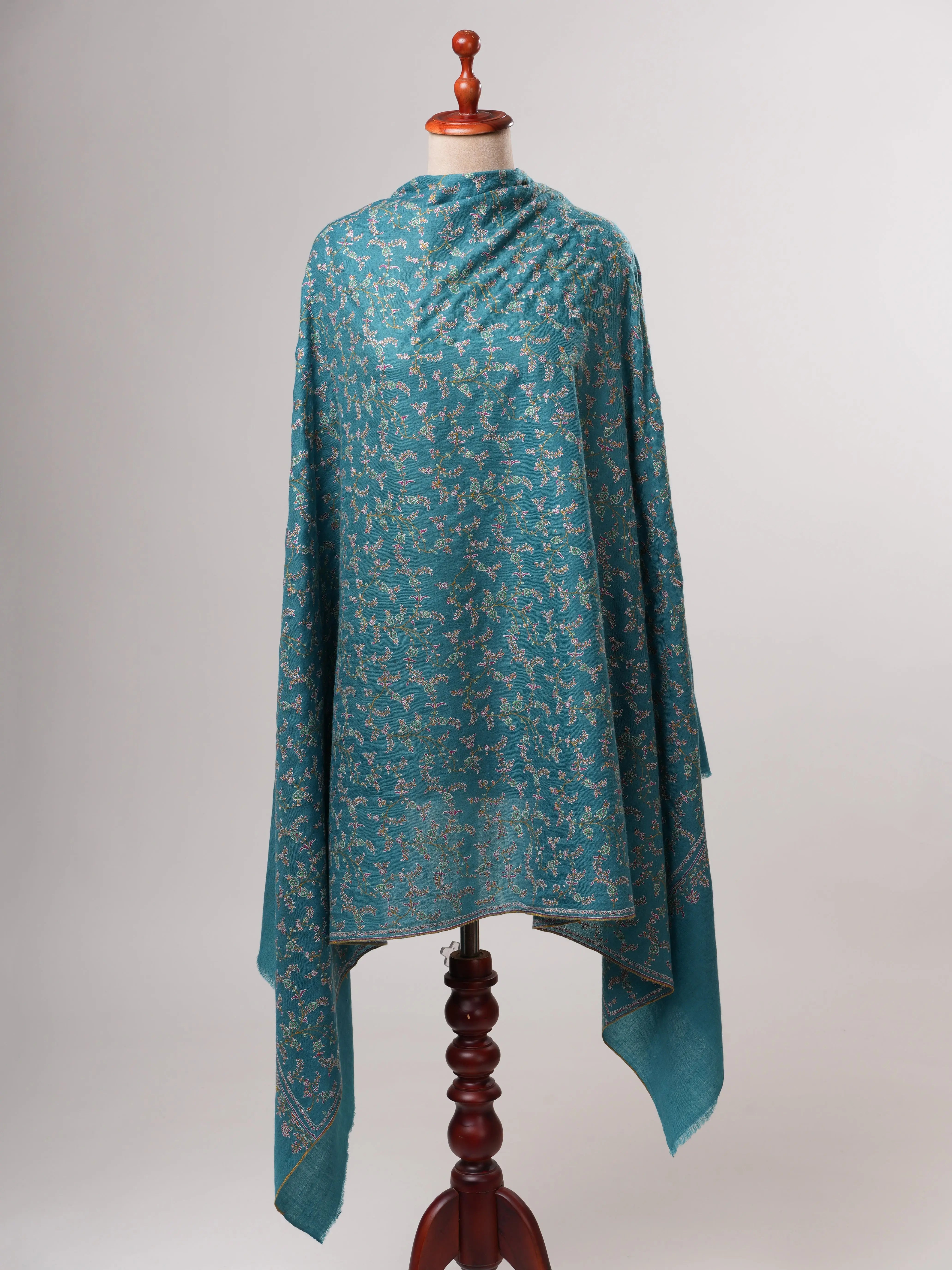 Fine Detailed Sozni Embroidered Lightweight Pashmina Shawl Shahkaar