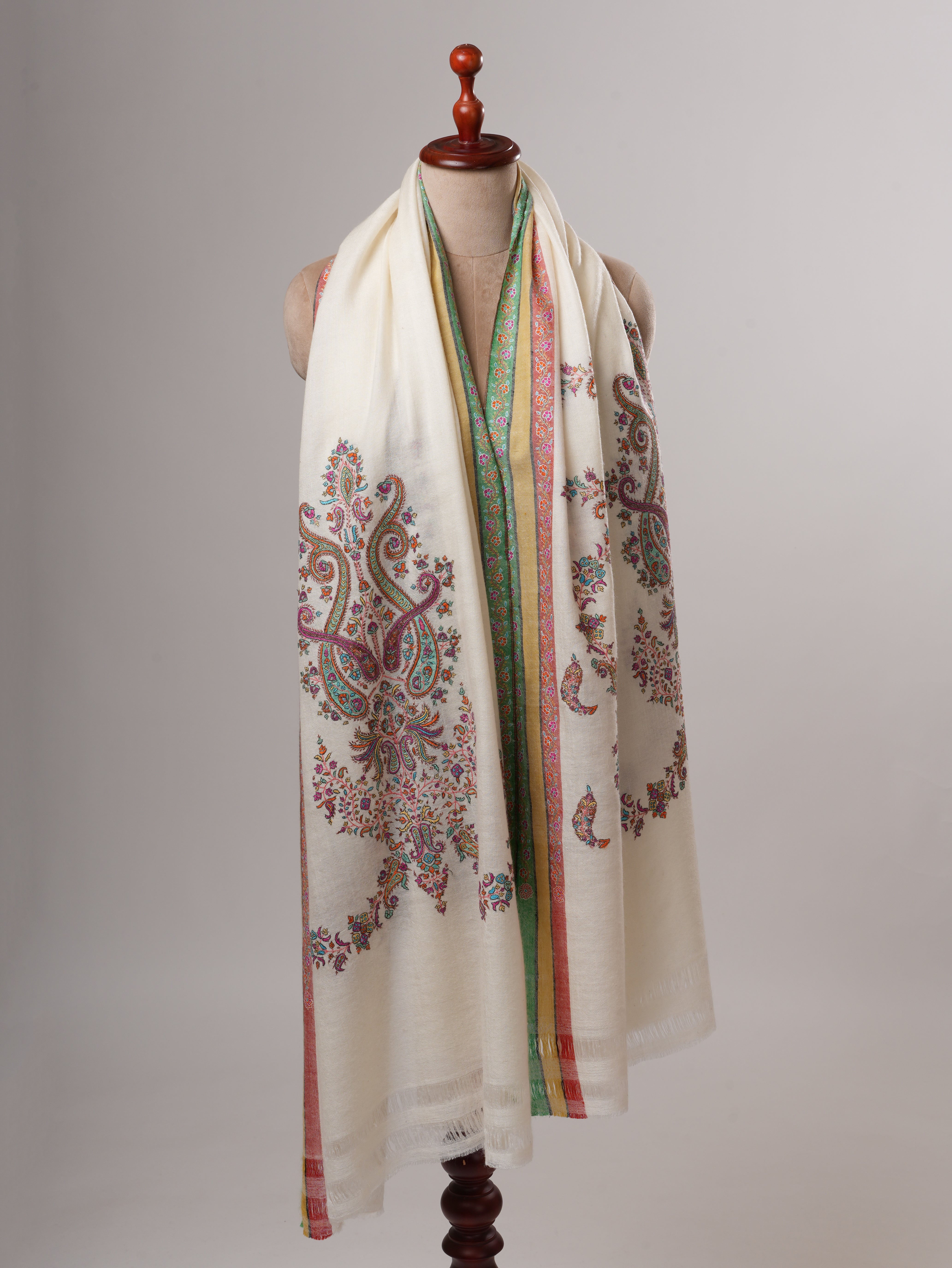 Sozni Hand Embroidered Baby Soft Kashmiri Pashmina Shawl Shahkaar