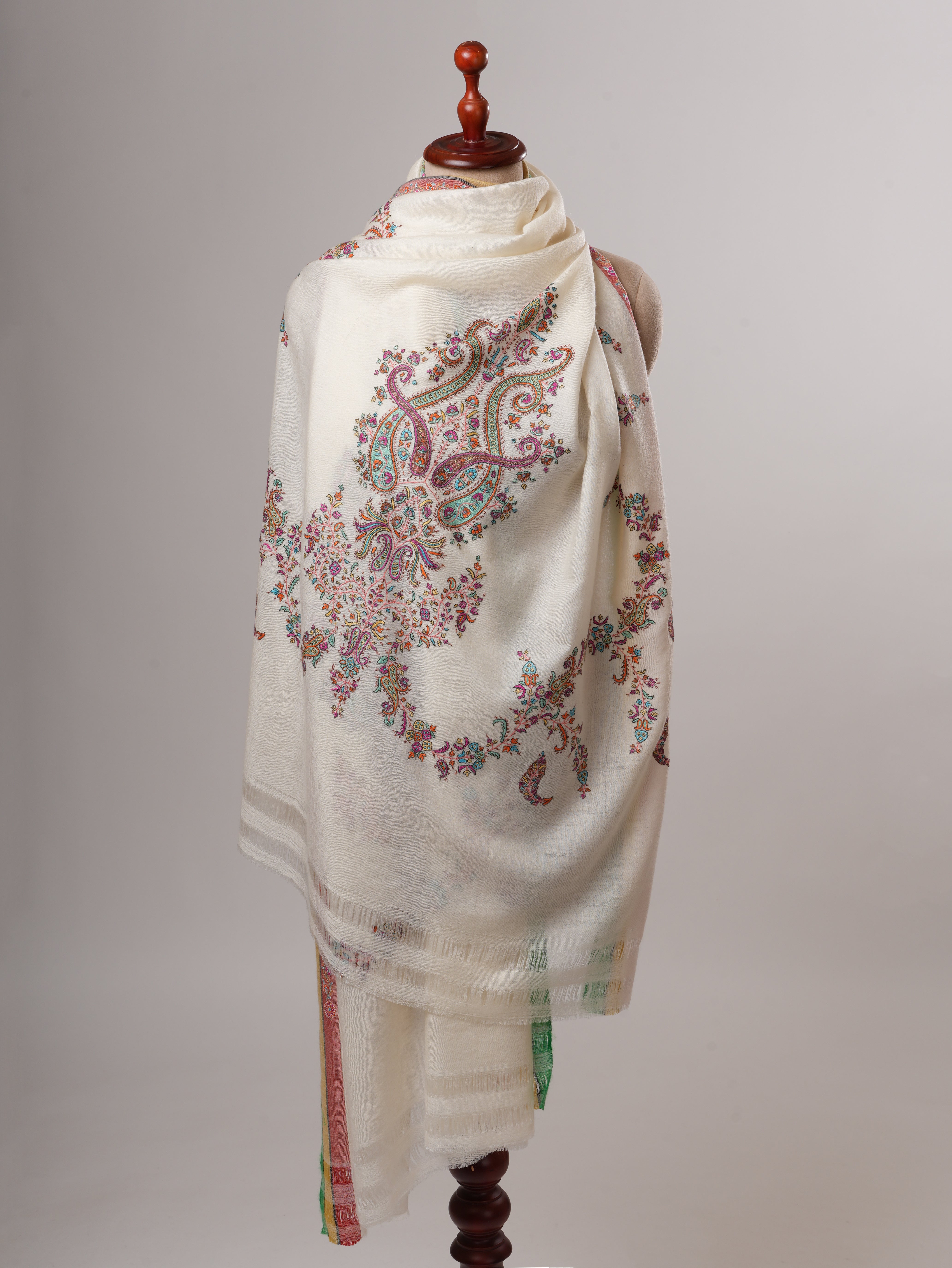 Sozni Hand Embroidered Baby Soft Kashmiri Pashmina Shawl Shahkaar