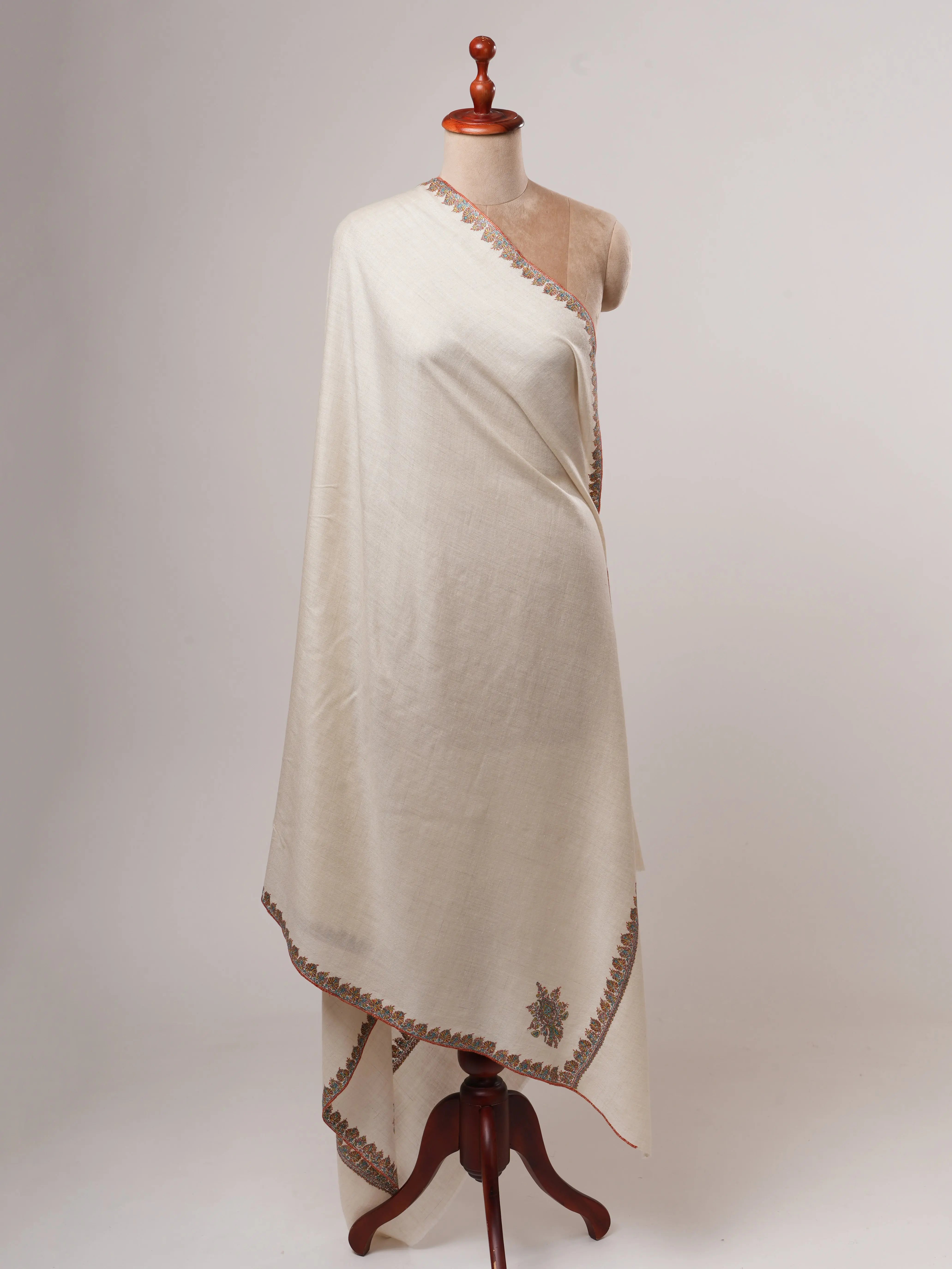 Natural Ivory Baby Soft Pashmina Shawl – Hand Embroidered Hashia Border Shahkaar