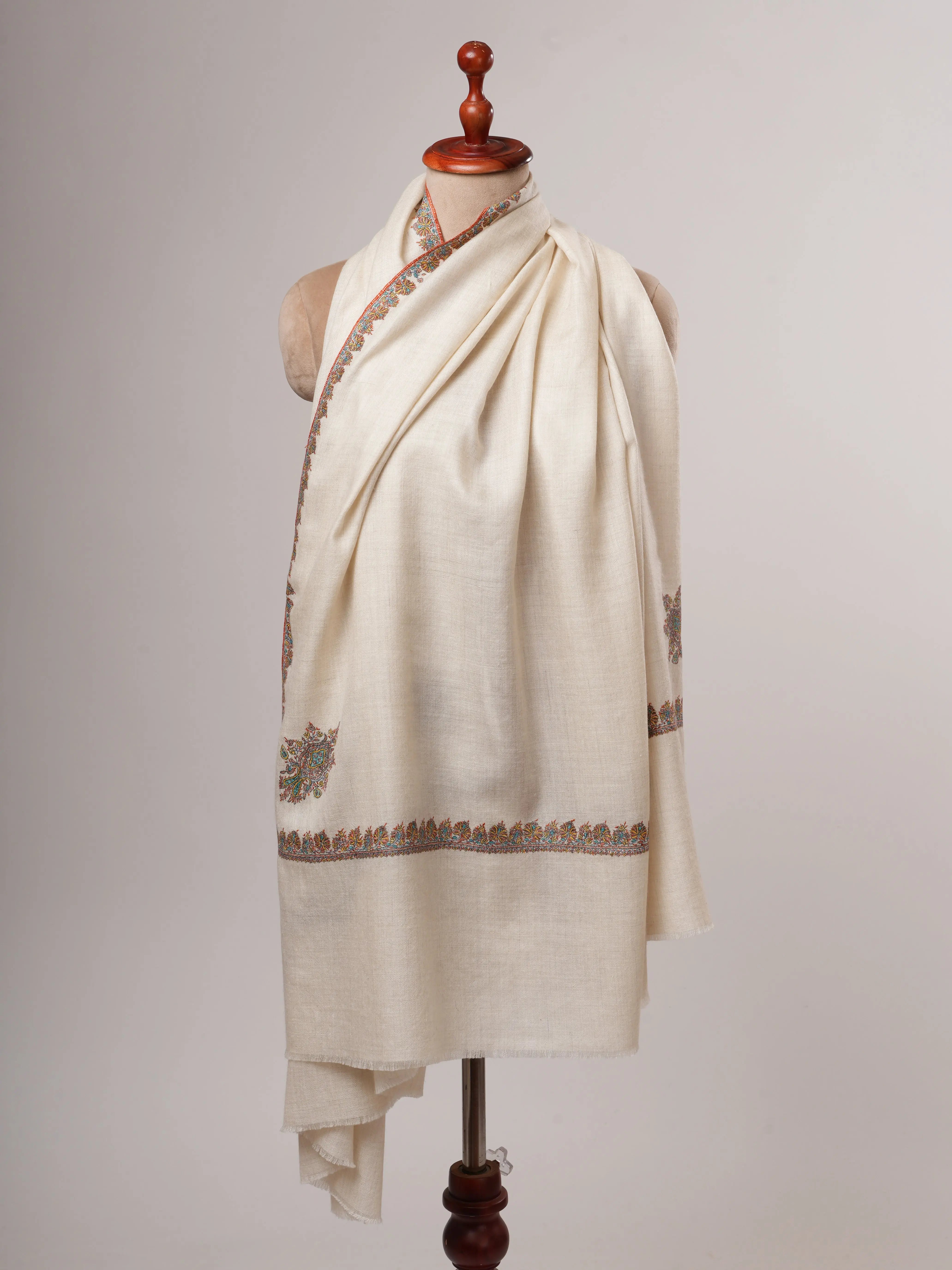 Natural Ivory Baby Soft Pashmina Shawl – Hand Embroidered Hashia Border Shahkaar