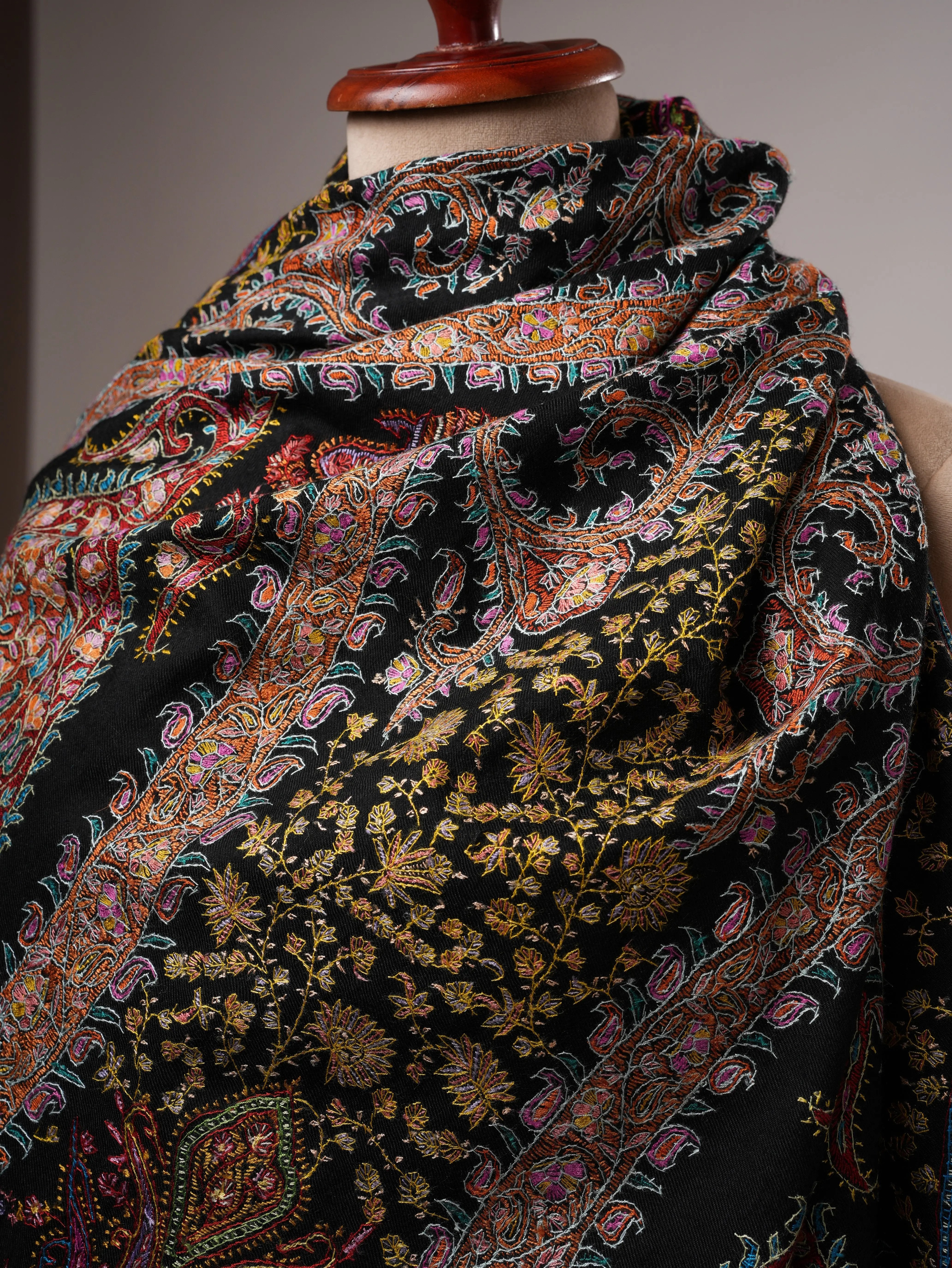 Black Pure Pashmina Jamavar Shawl with Hand Embroidery Shahkaar