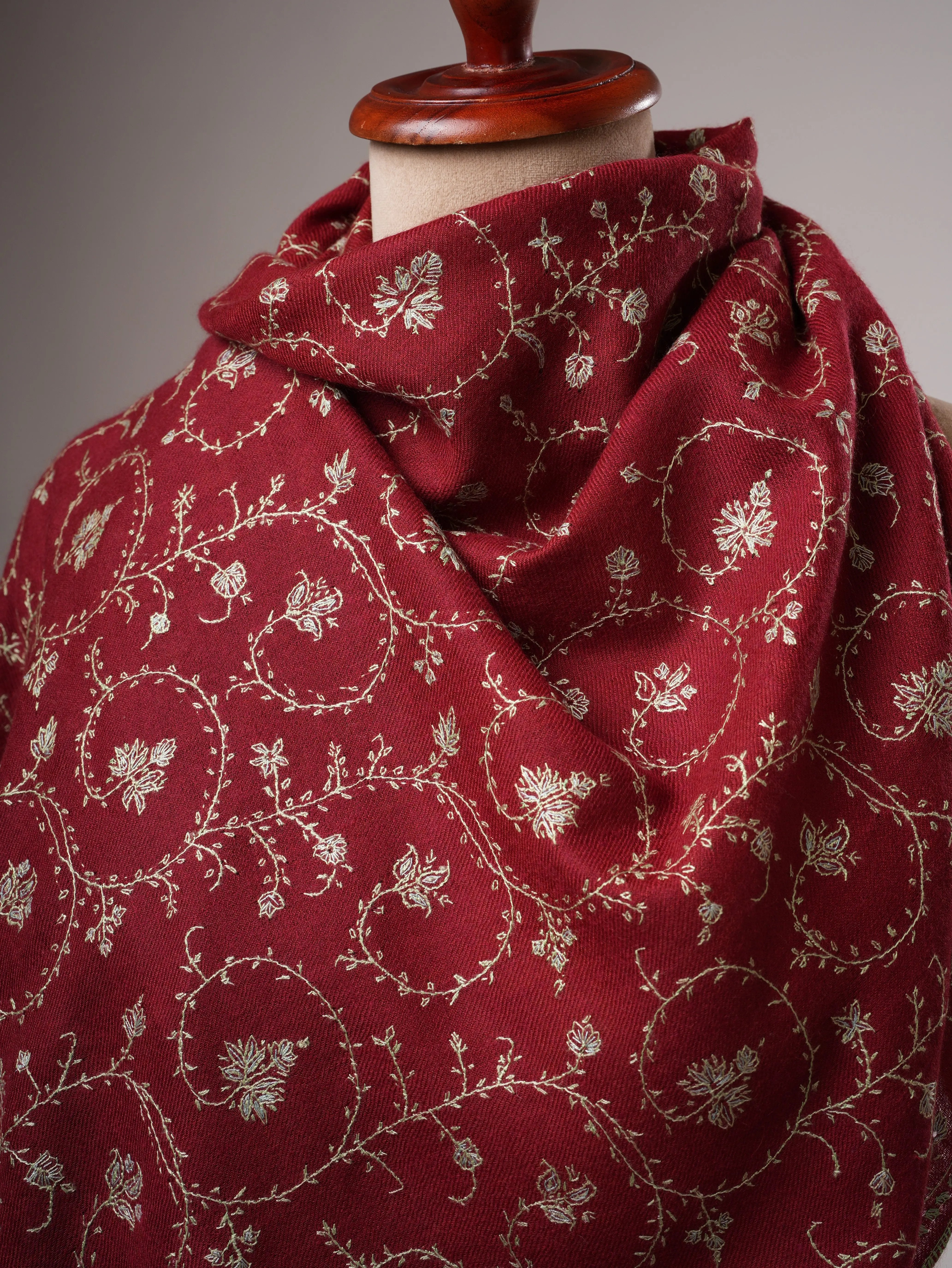 Kashmiri Baby Soft Cashmere Scarf with Intricate Jali Sozni Detailing Shahkaar