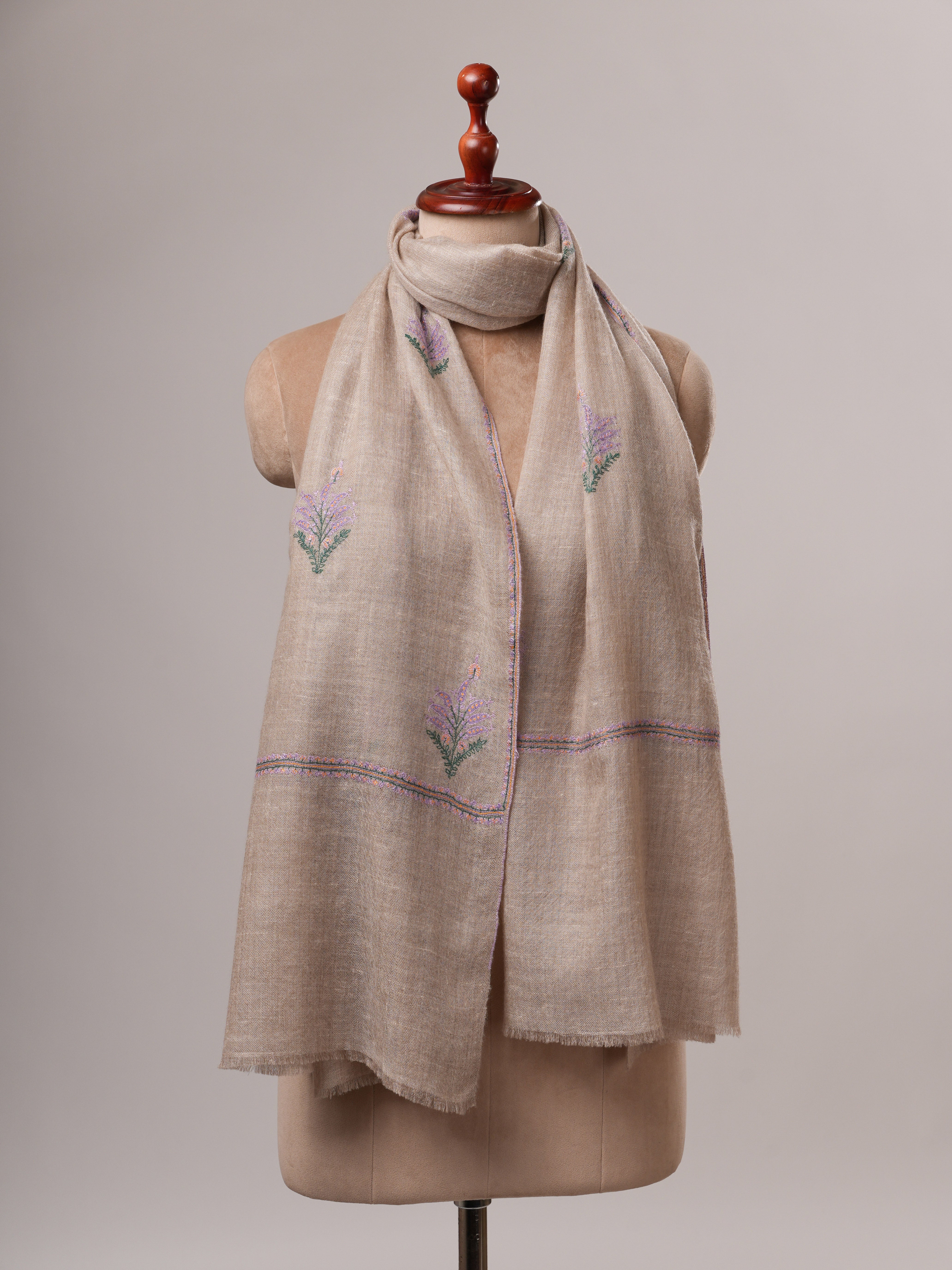 Handwoven Natural Grey Cashmere Scarf with Traditional Buteh Shahkaar