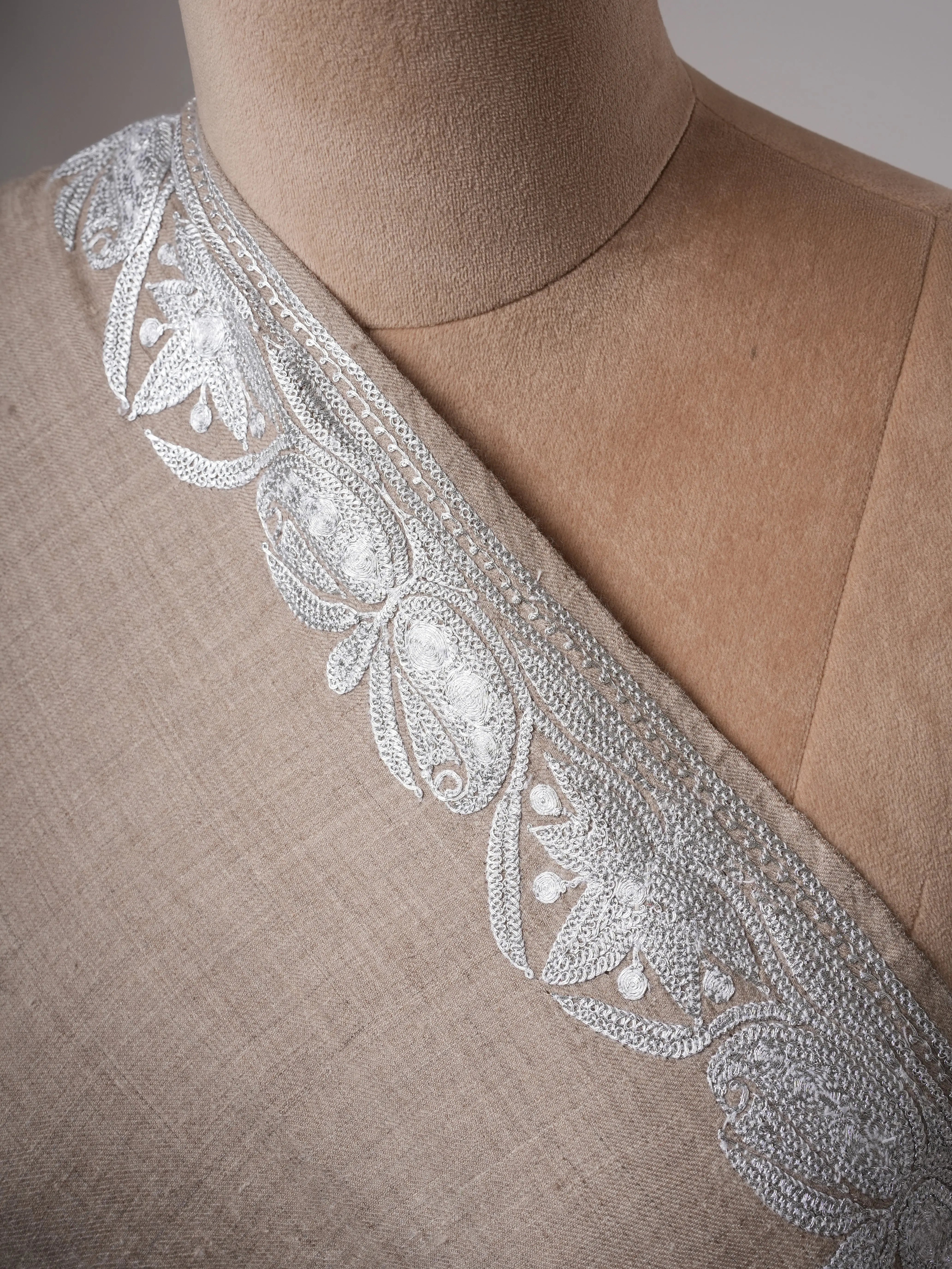 Handwoven Grey Pashmina Shawl Featuring Silver Tilla Embellishments Shahkaar