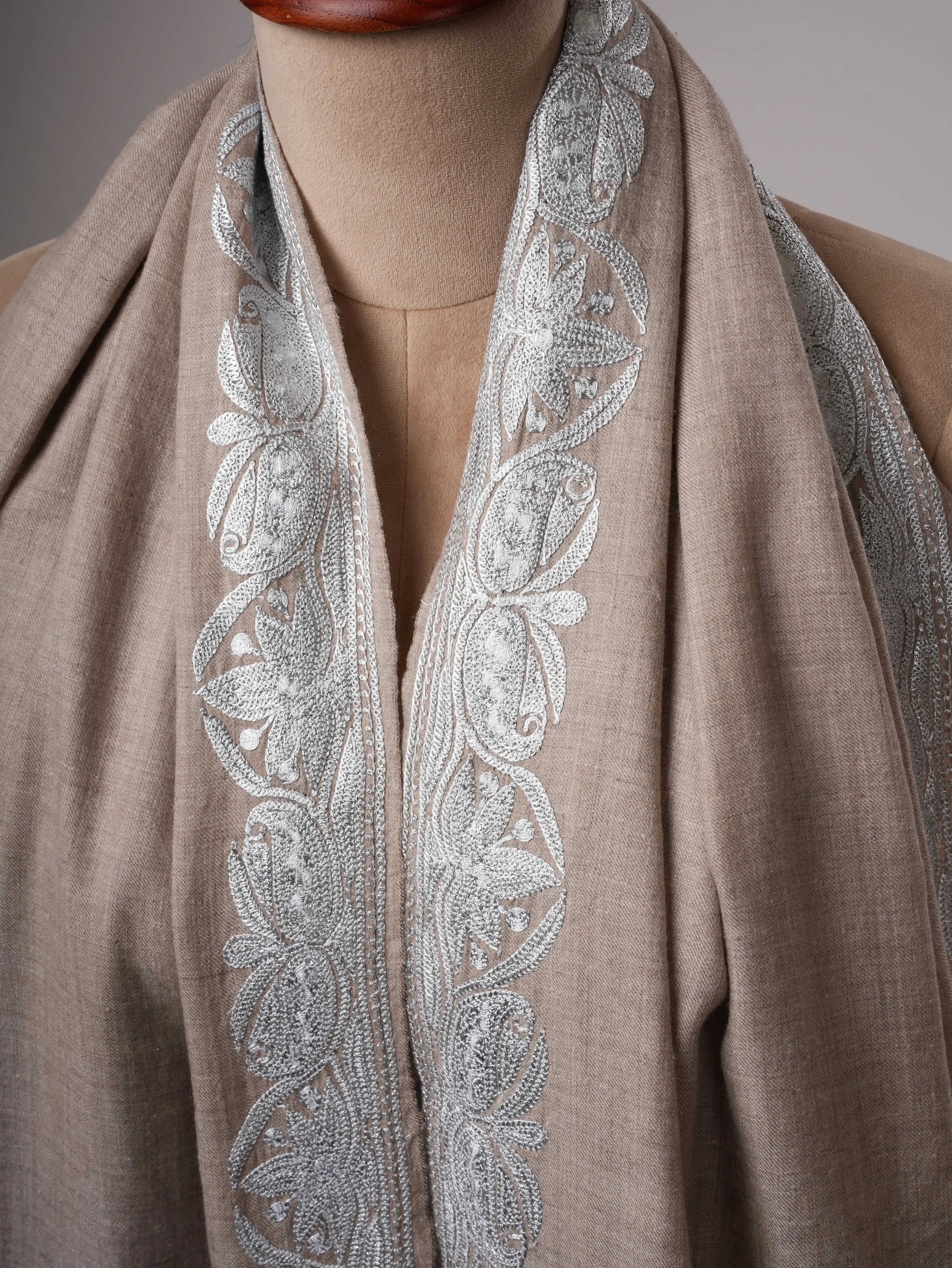 Handwoven Grey Pashmina Shawl Featuring Silver Tilla Embellishments Shahkaar