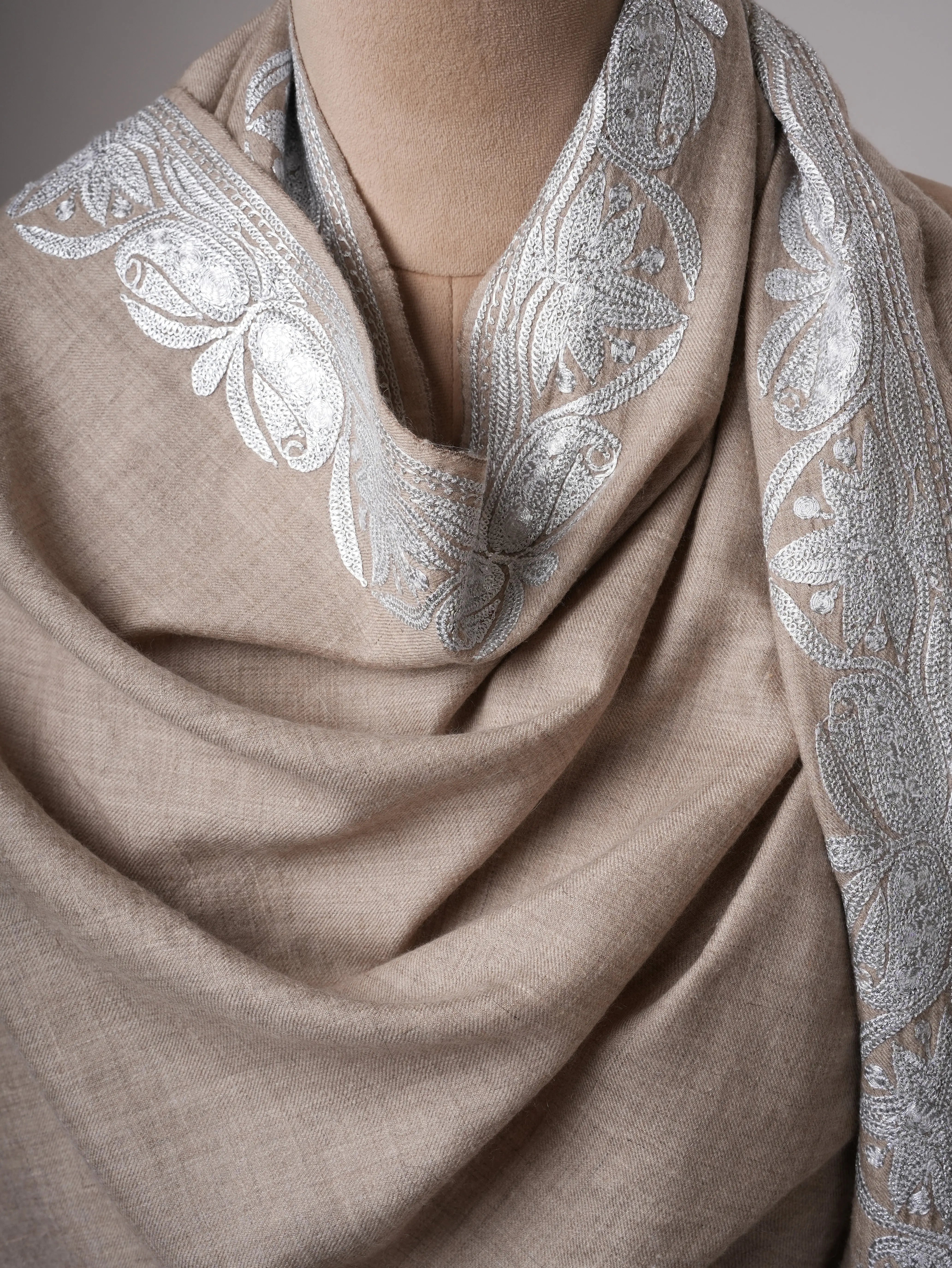 Handwoven Grey Pashmina Shawl Featuring Silver Tilla Embellishments Shahkaar
