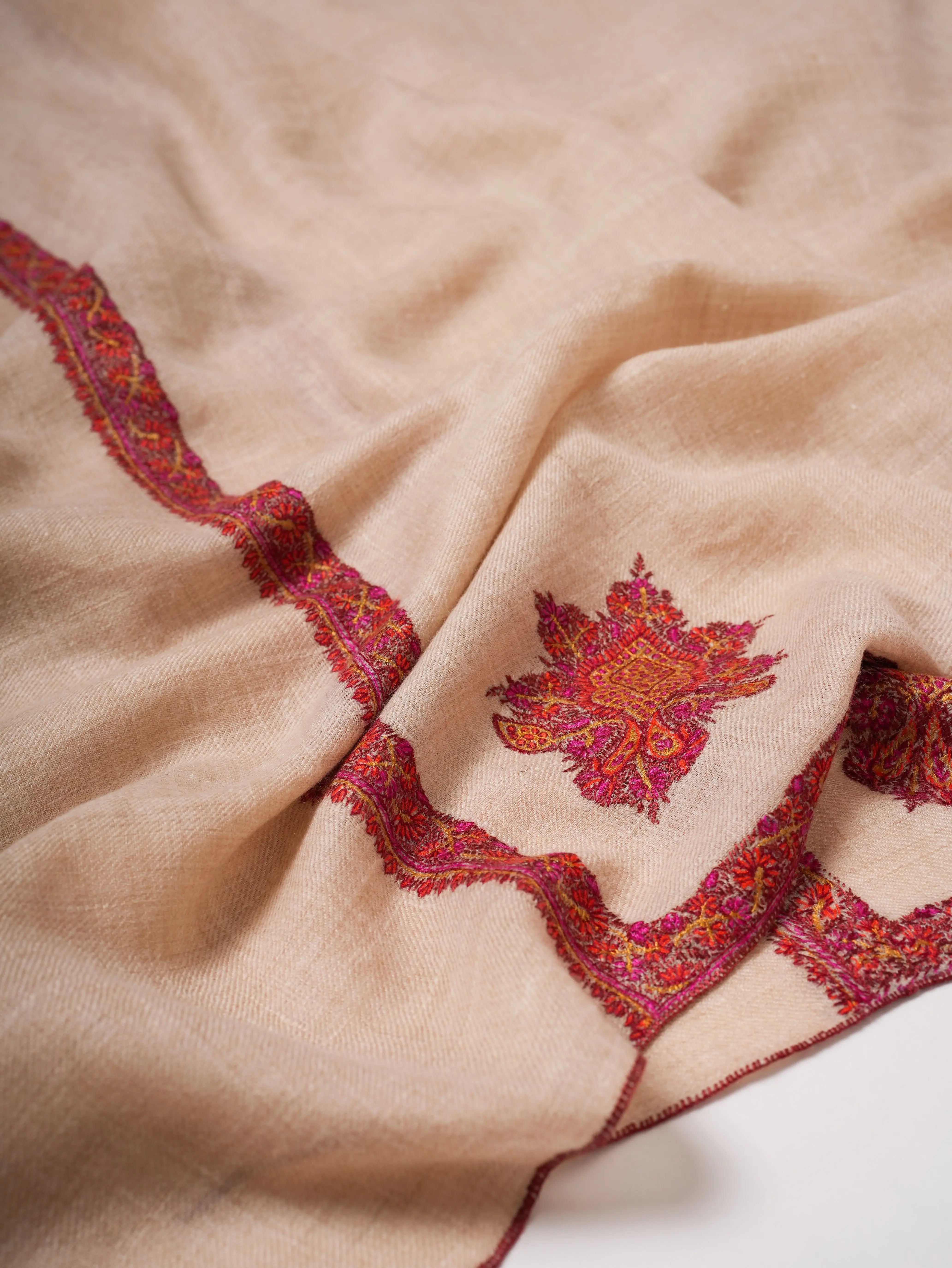 Off White Soft Pashmina Shawl with Hashia Hand Embroidery Shahkaar