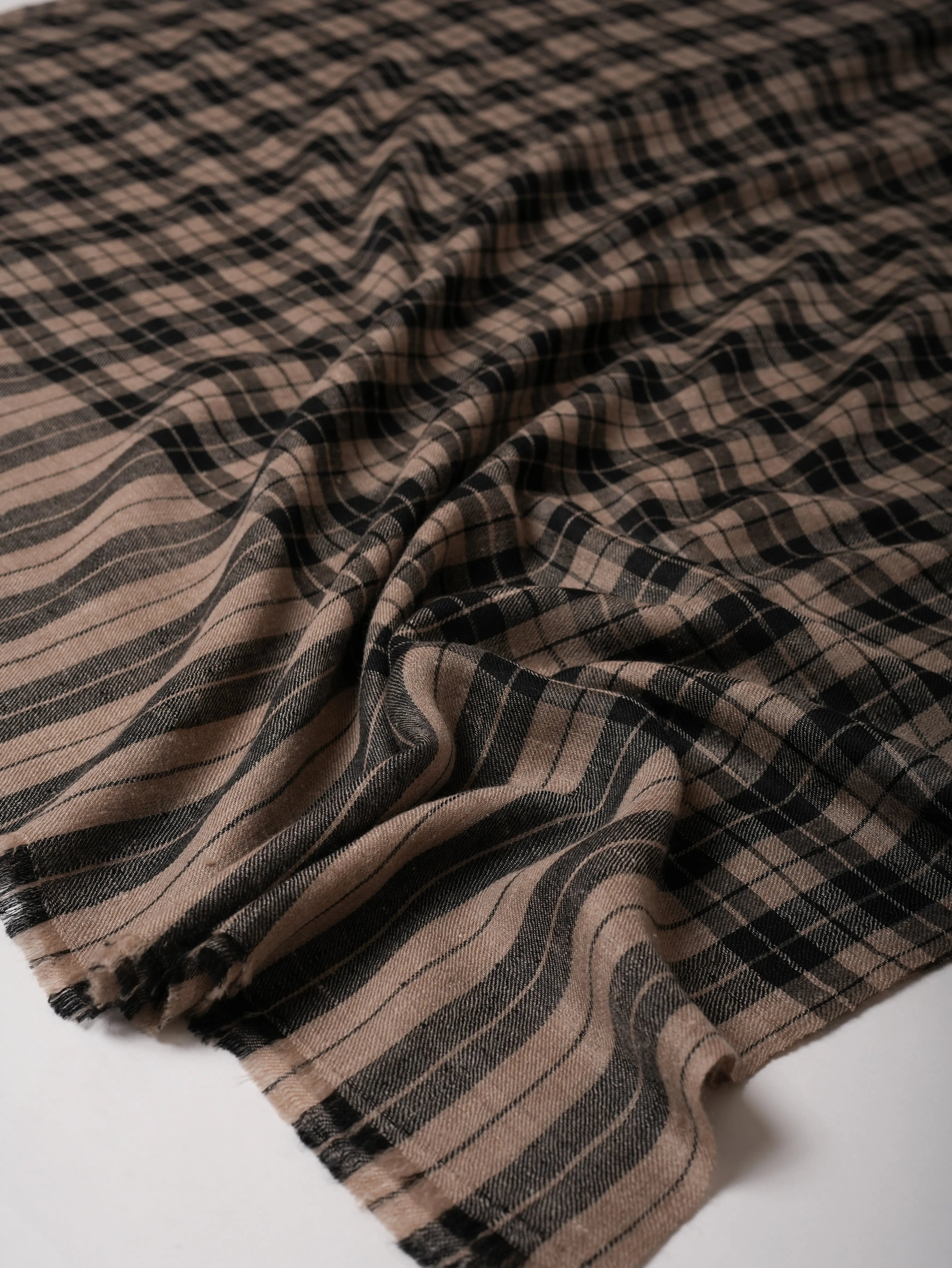 Handloomed Black and Grey Check Pashmina Shawl Shahkaar