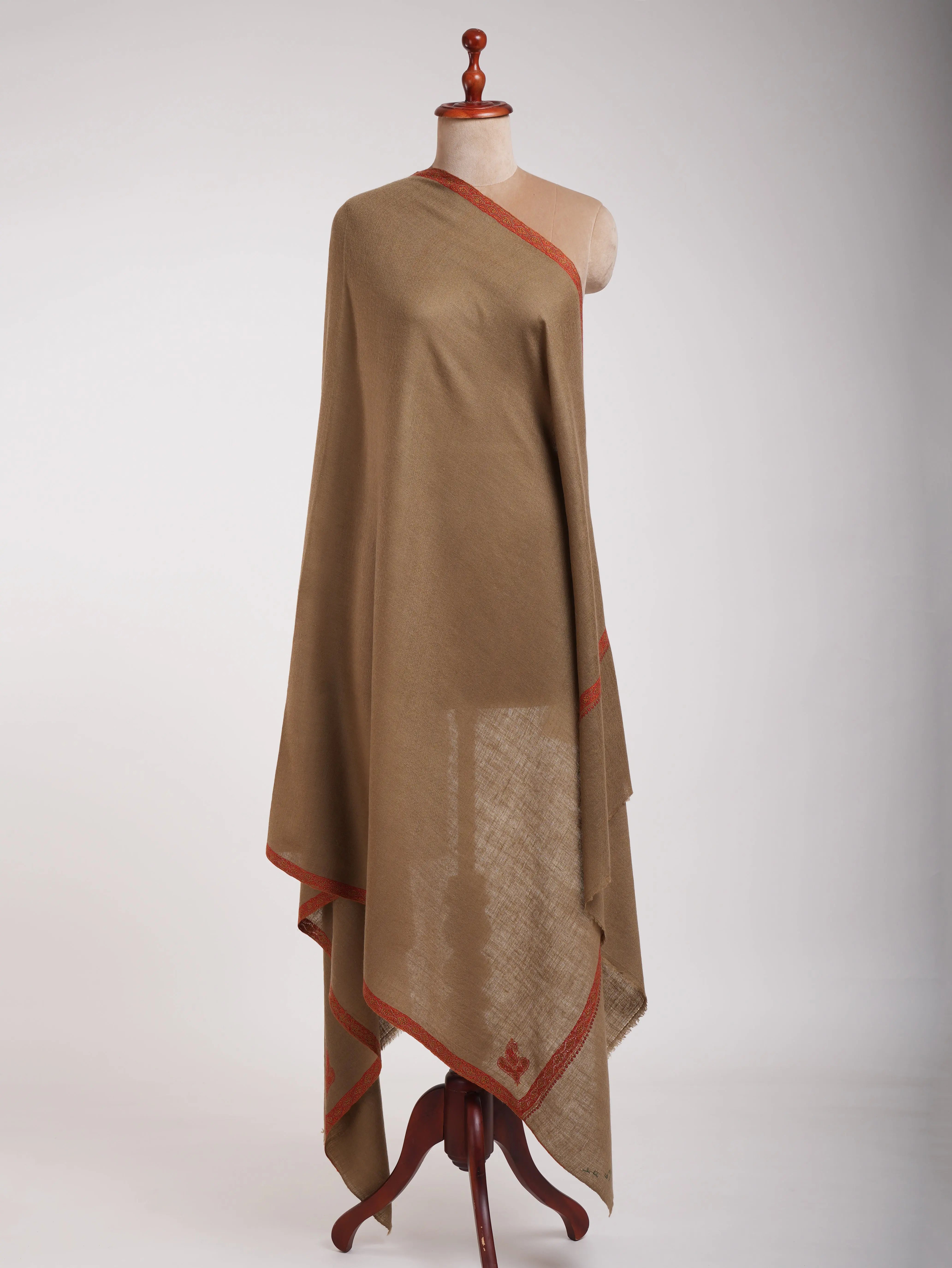 Luxurious Toosh Pashmina Shawl with Handcrafted Hashia Embroidery Shahkaar