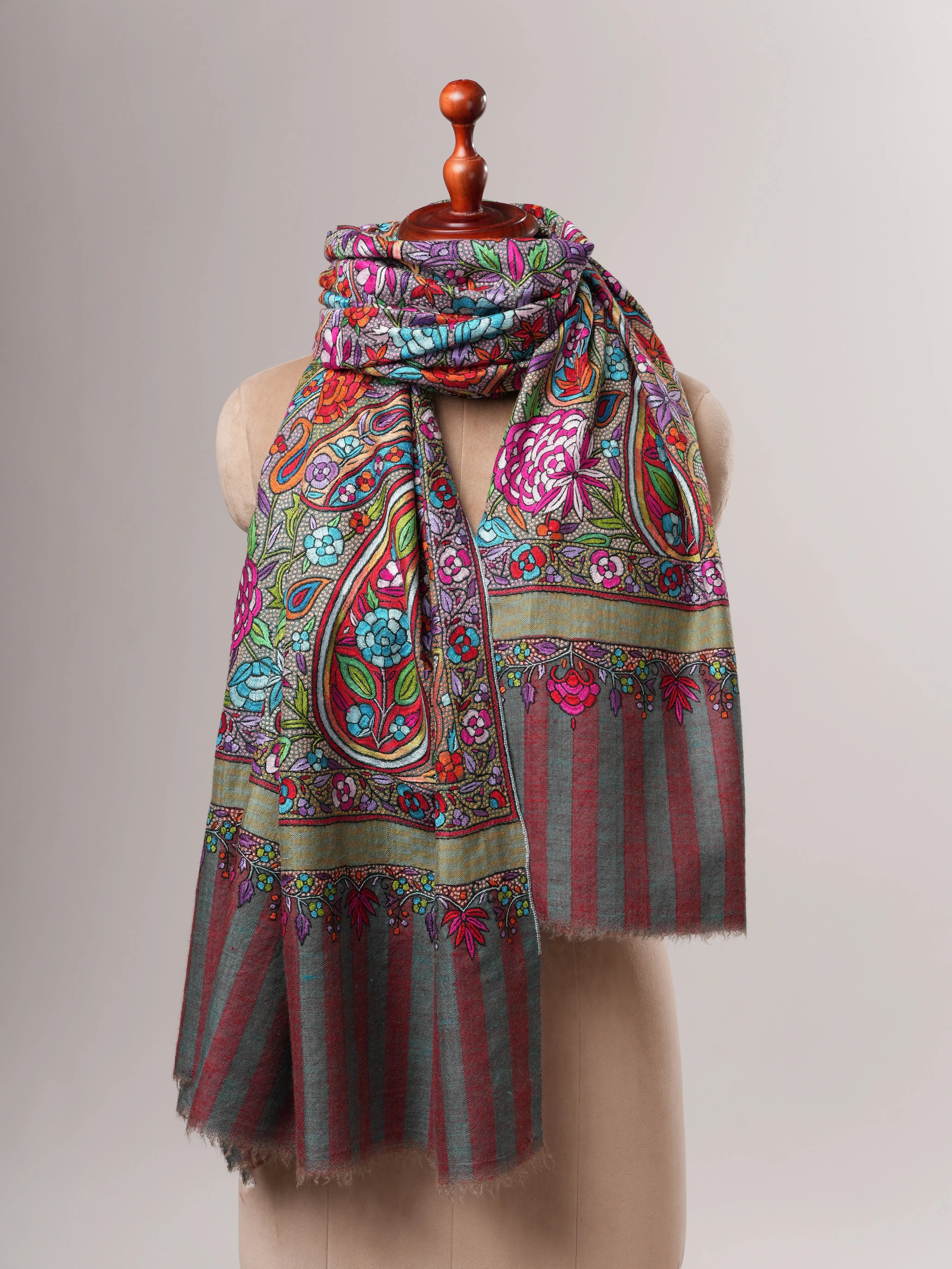 Handwoven Pashmina Jamavar Shawl with Papermachie Detailing Shahkaar