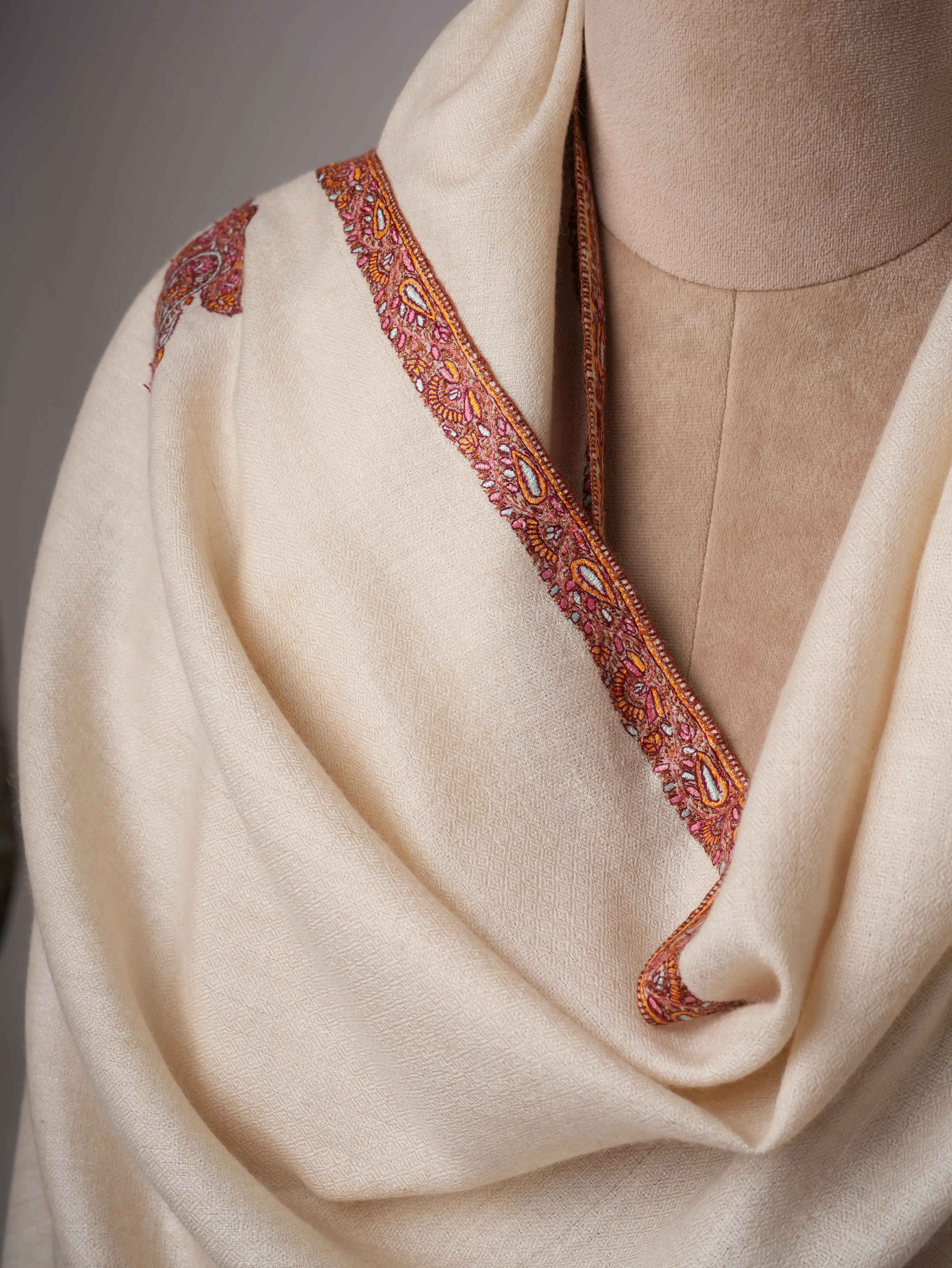 Artisan Made Ivory Pashmina Shawl Featuring Hashia Hand Embroidery Shahkaar