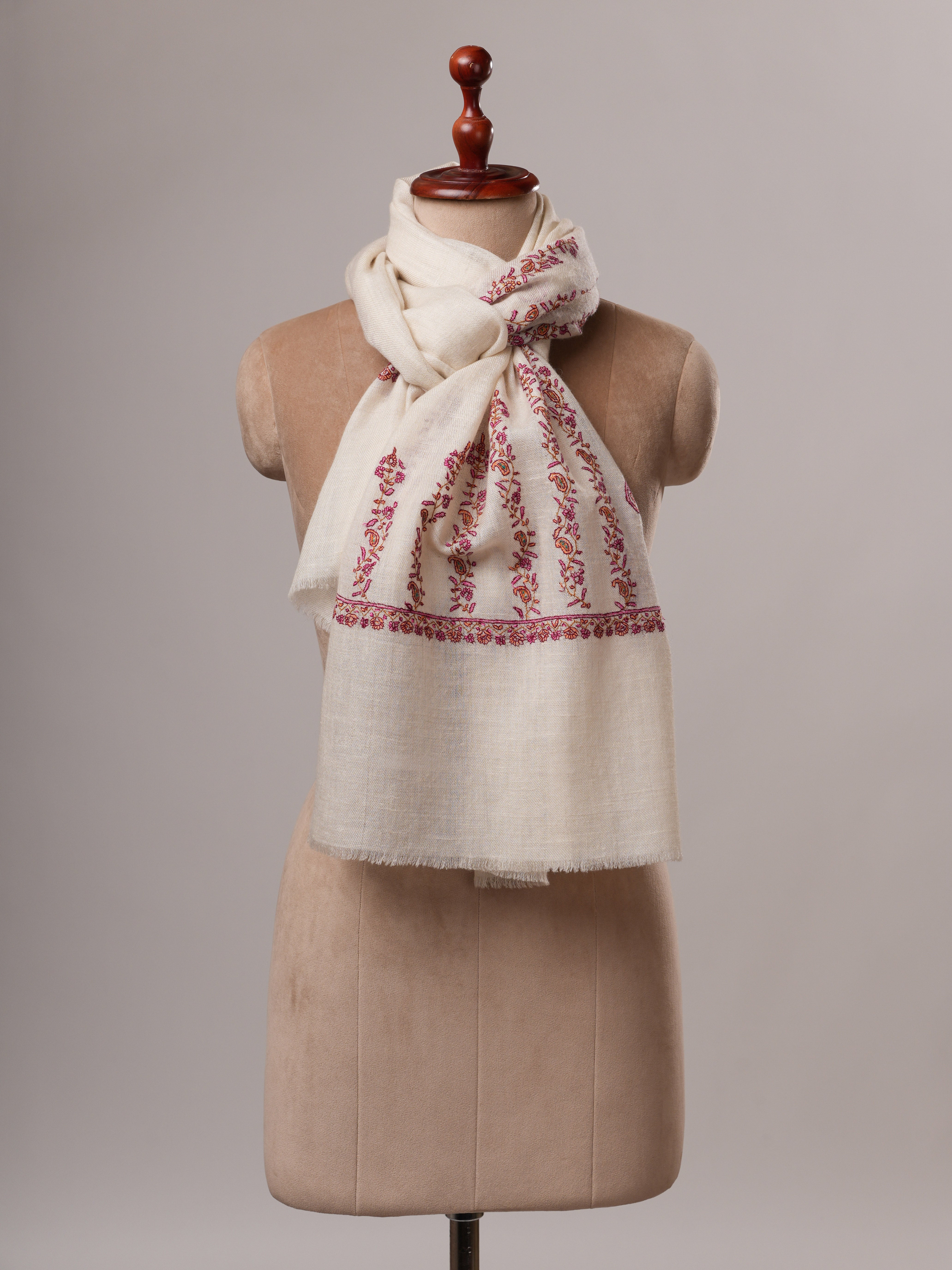 Handwoven Natural White Cashmere Scarf with Hand Embroidered Palla Shahkaar