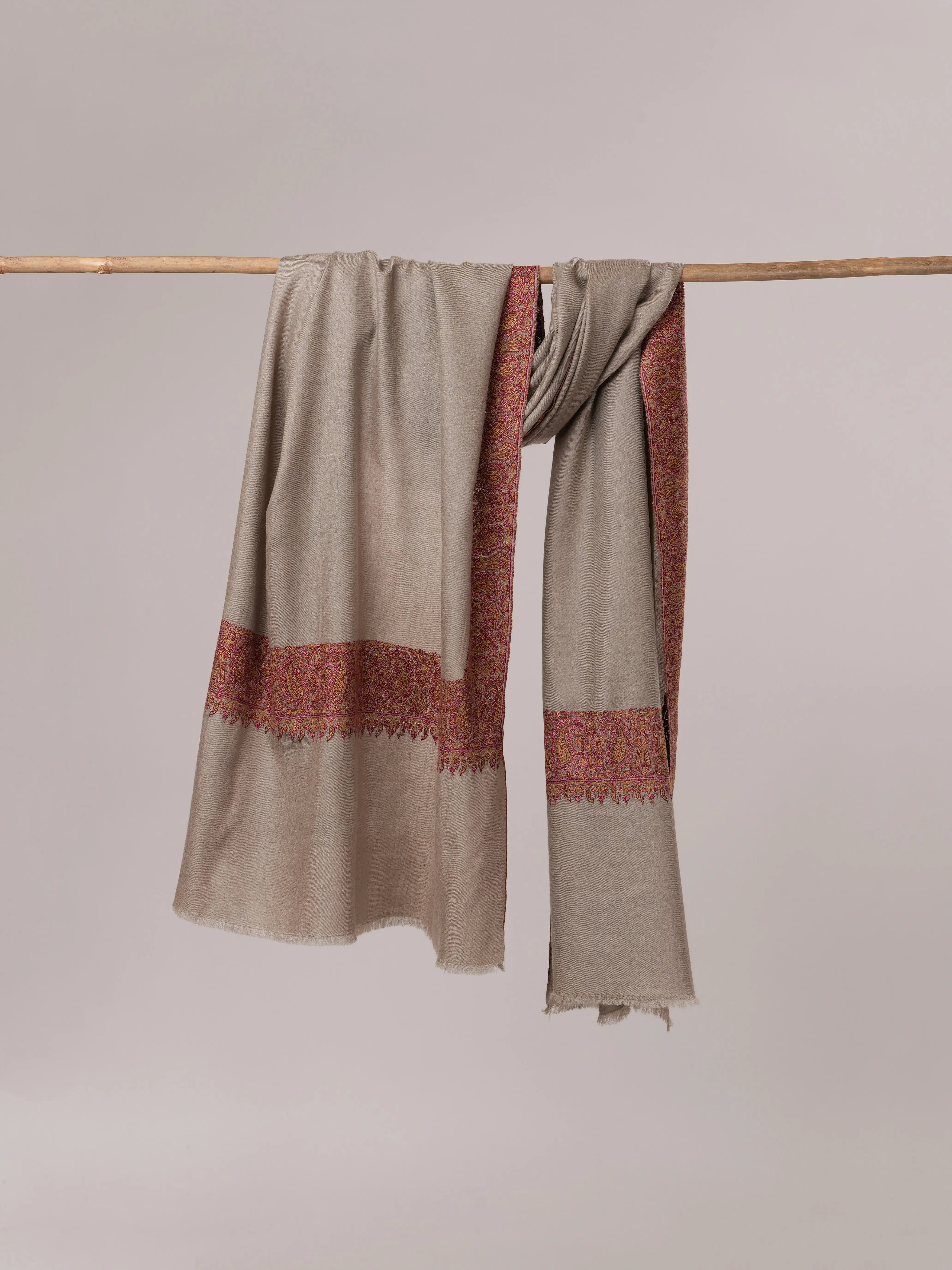 Handspun Pashmina Shawl with Classic Daurdar Hand Embroidery Shahkaar.com