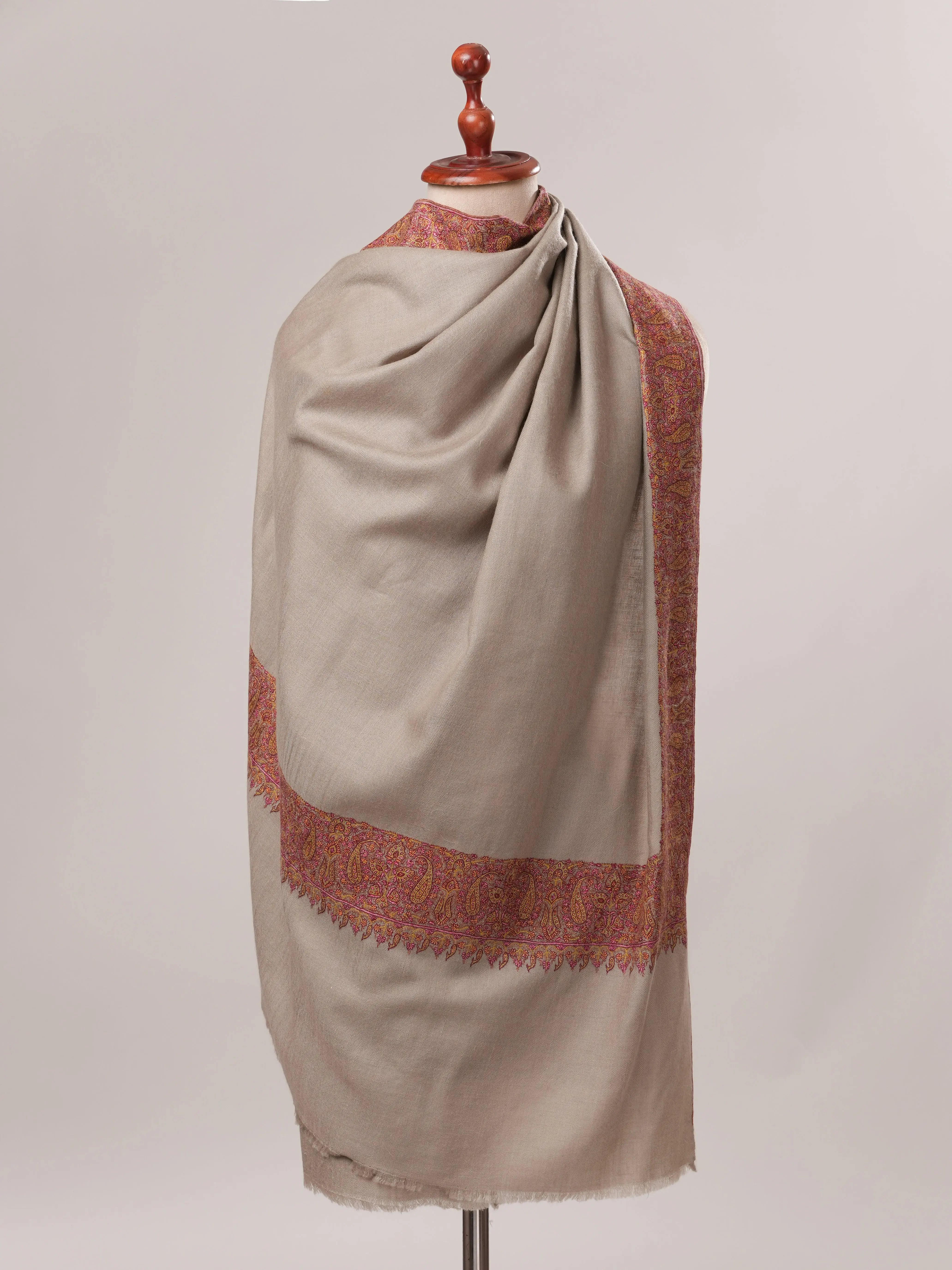 Handspun Pashmina Shawl with Classic Daurdar Hand Embroidery Shahkaar.com