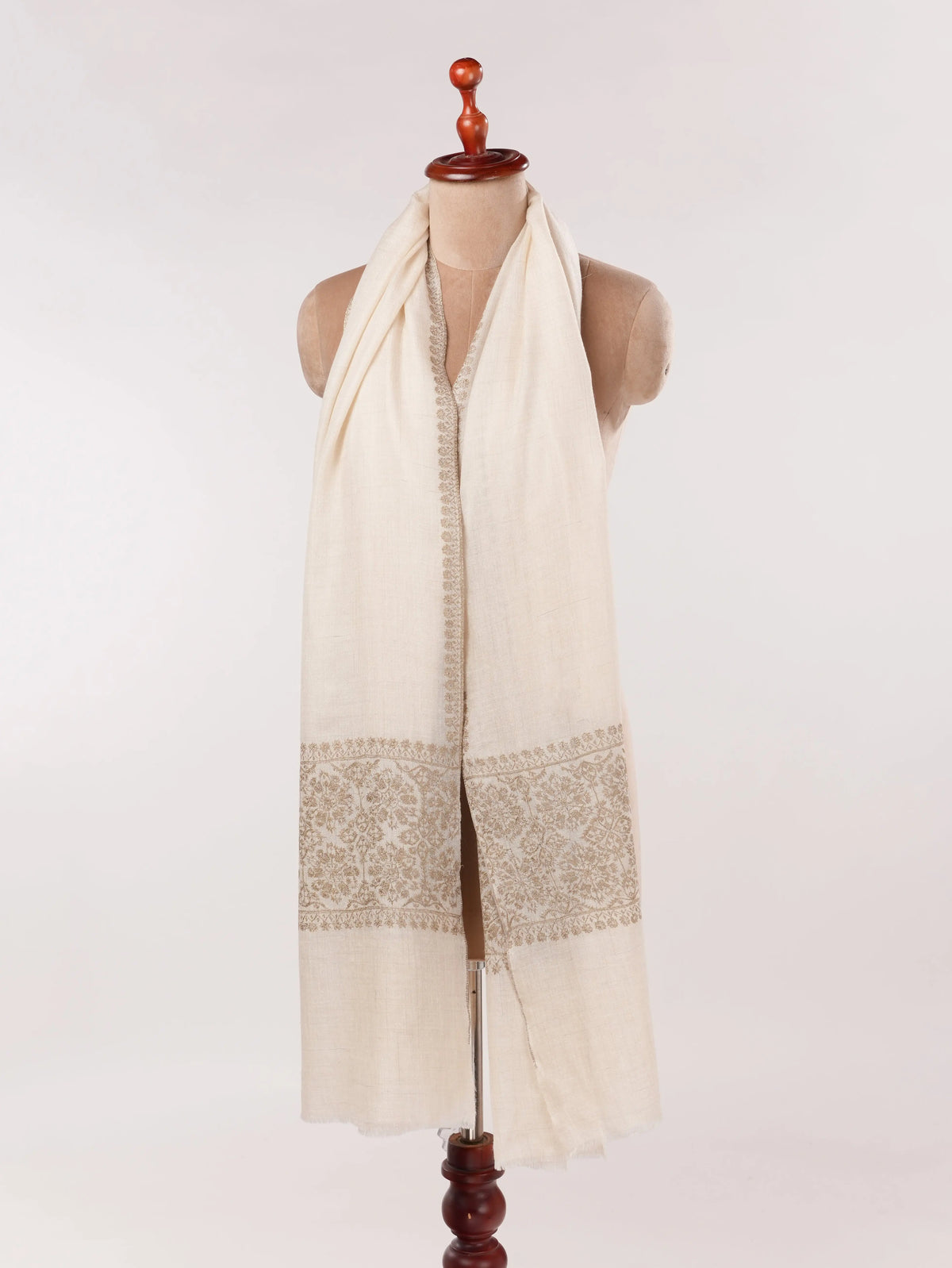 White Kashmiri Shawl with Handwoven Pashmina and Daurdar Sozni Embroidery Shahkaar.com