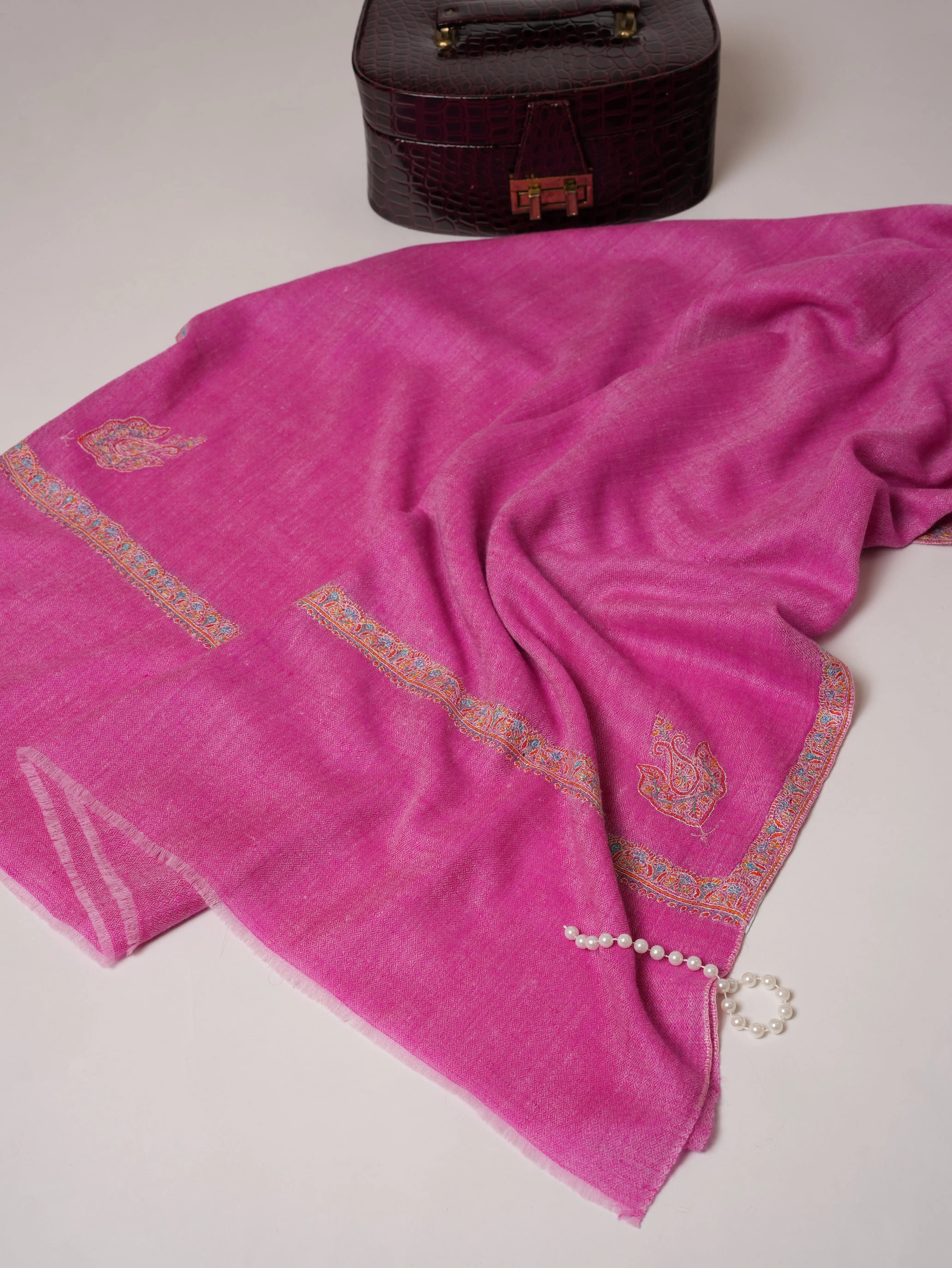 Hand Embroidered Pashmina Shawl with Hashia Embroidery Shahkaar.com