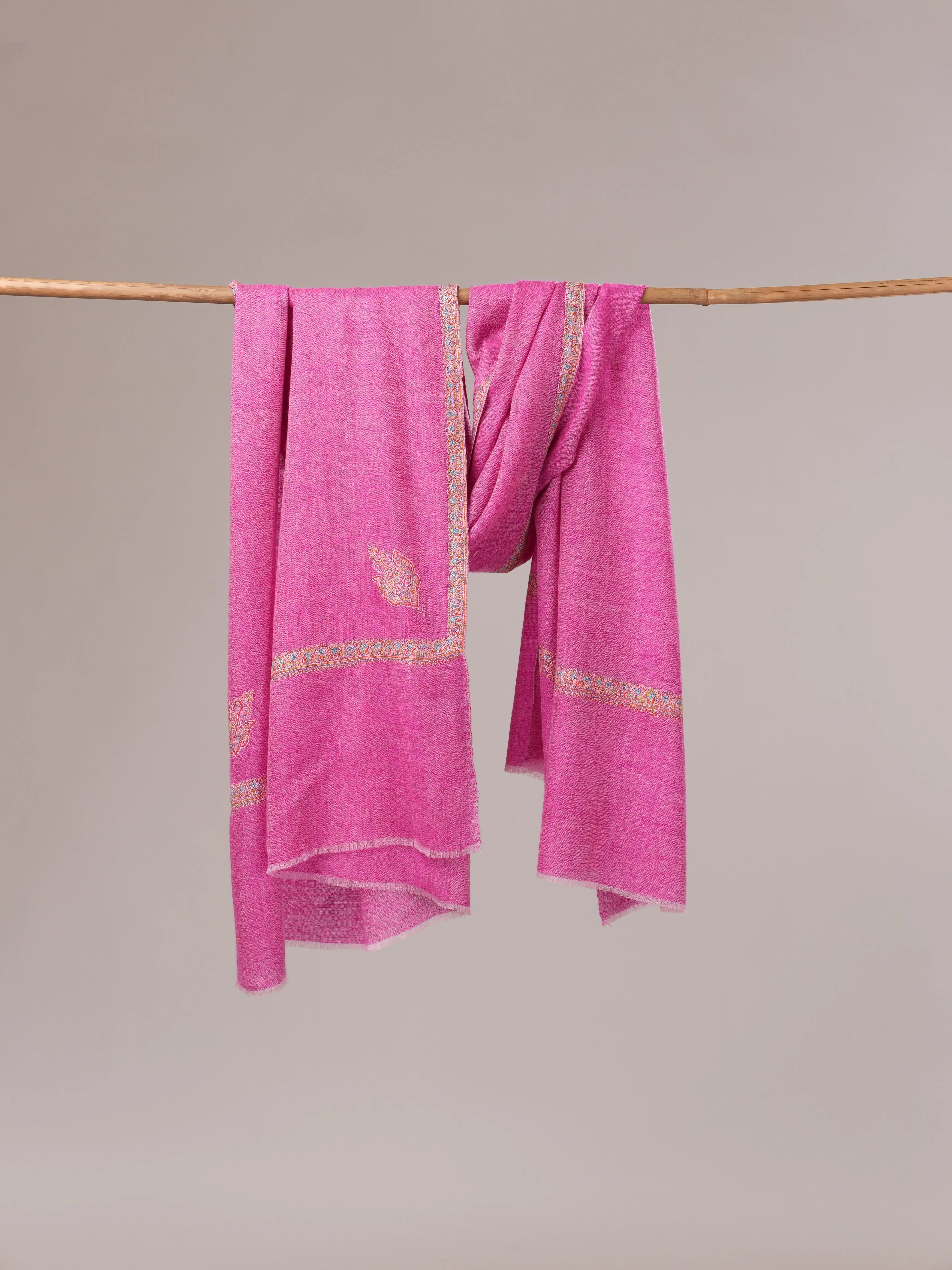 Hand Embroidered Pashmina Shawl with Hashia Embroidery Shahkaar.com