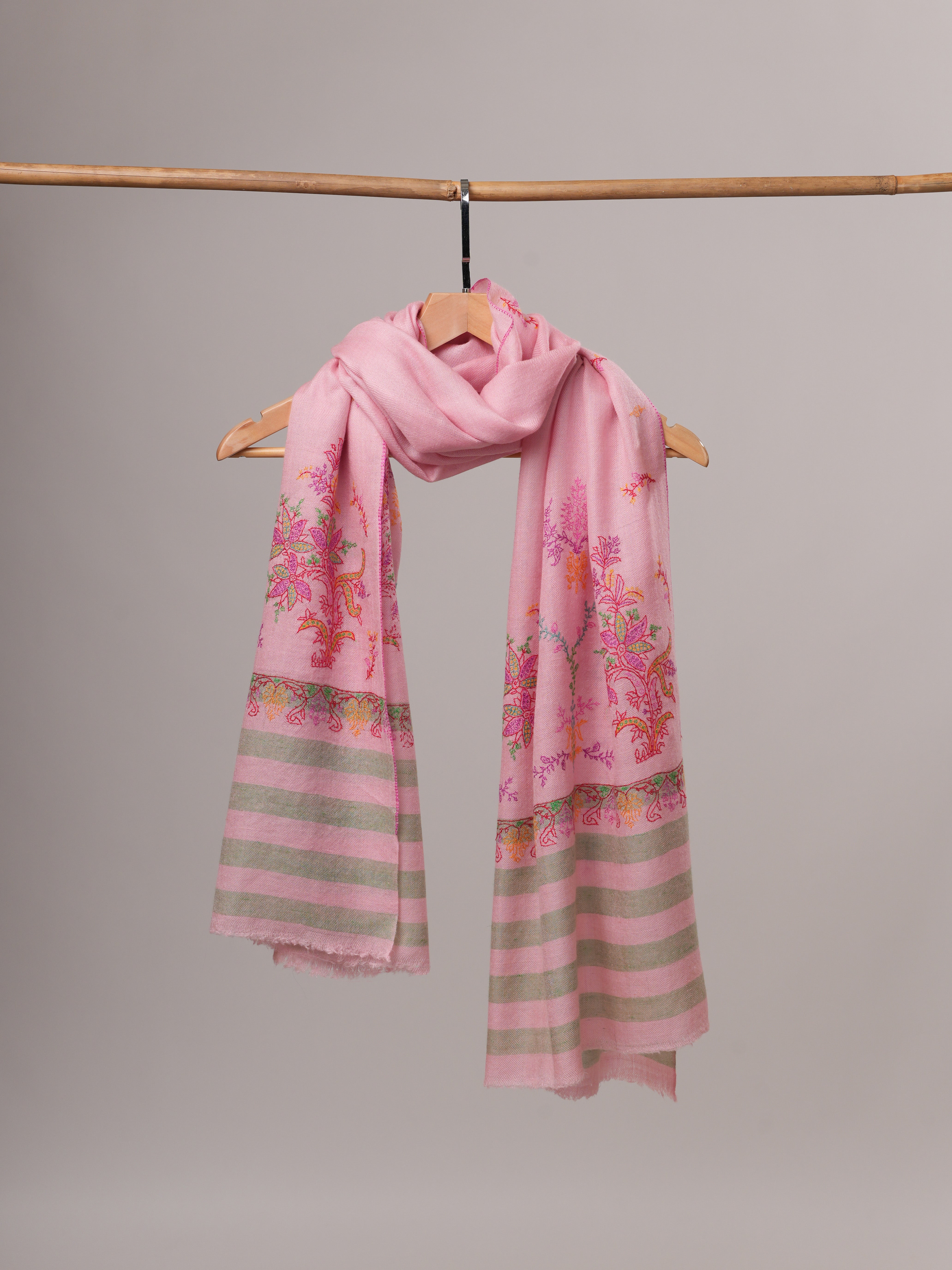 Luxurious Baby Pink Cashmere Scarf Featuring Delicate Palla Handwork Shahkaar