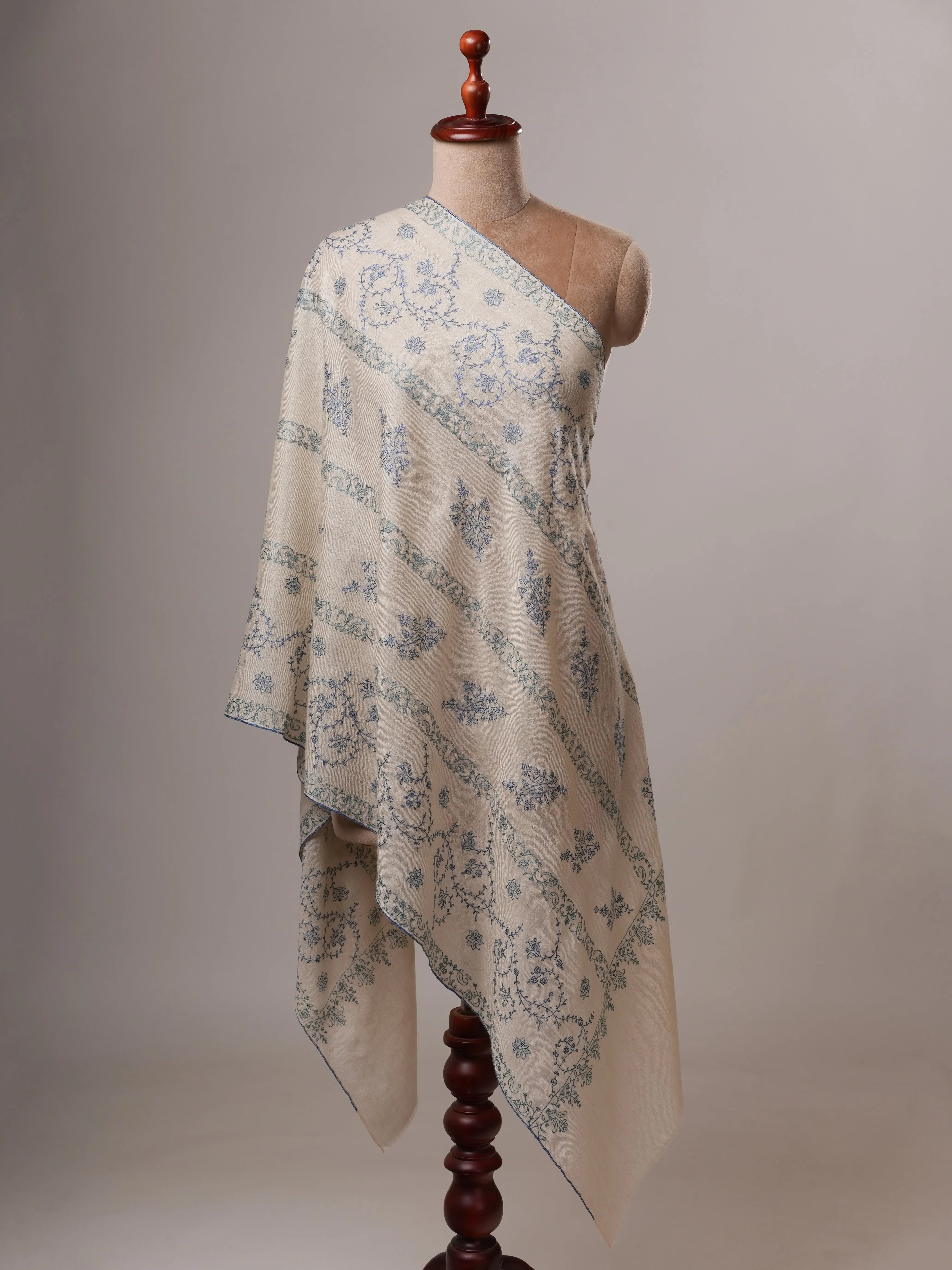 White Featherlight Handwoven Baby Soft Cashmere Scarf Shahkaar