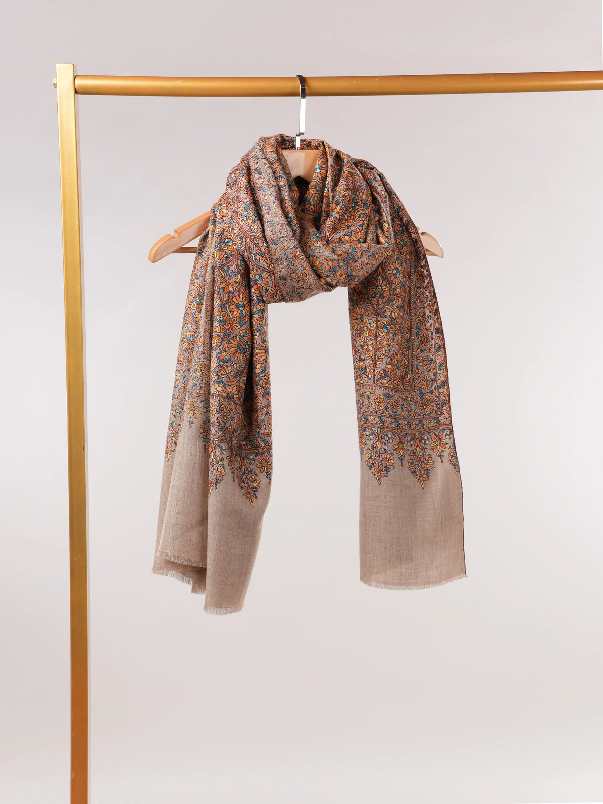 桑蠶絲刺繡 Jamavar 手工羊絨披肩