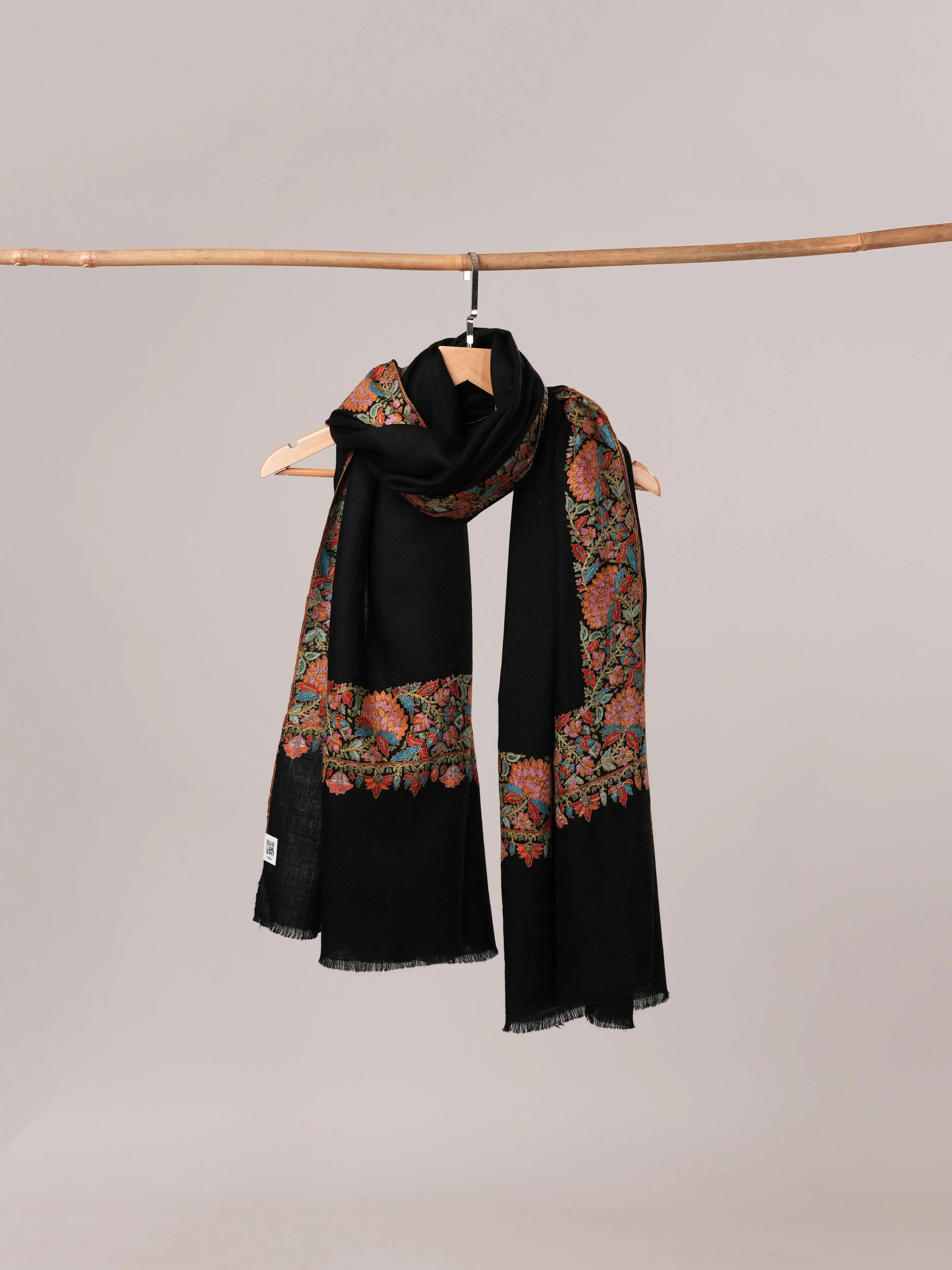 Black Daurdar Hand Embroidered Pure Pashmina Shawl Shahkaar.com