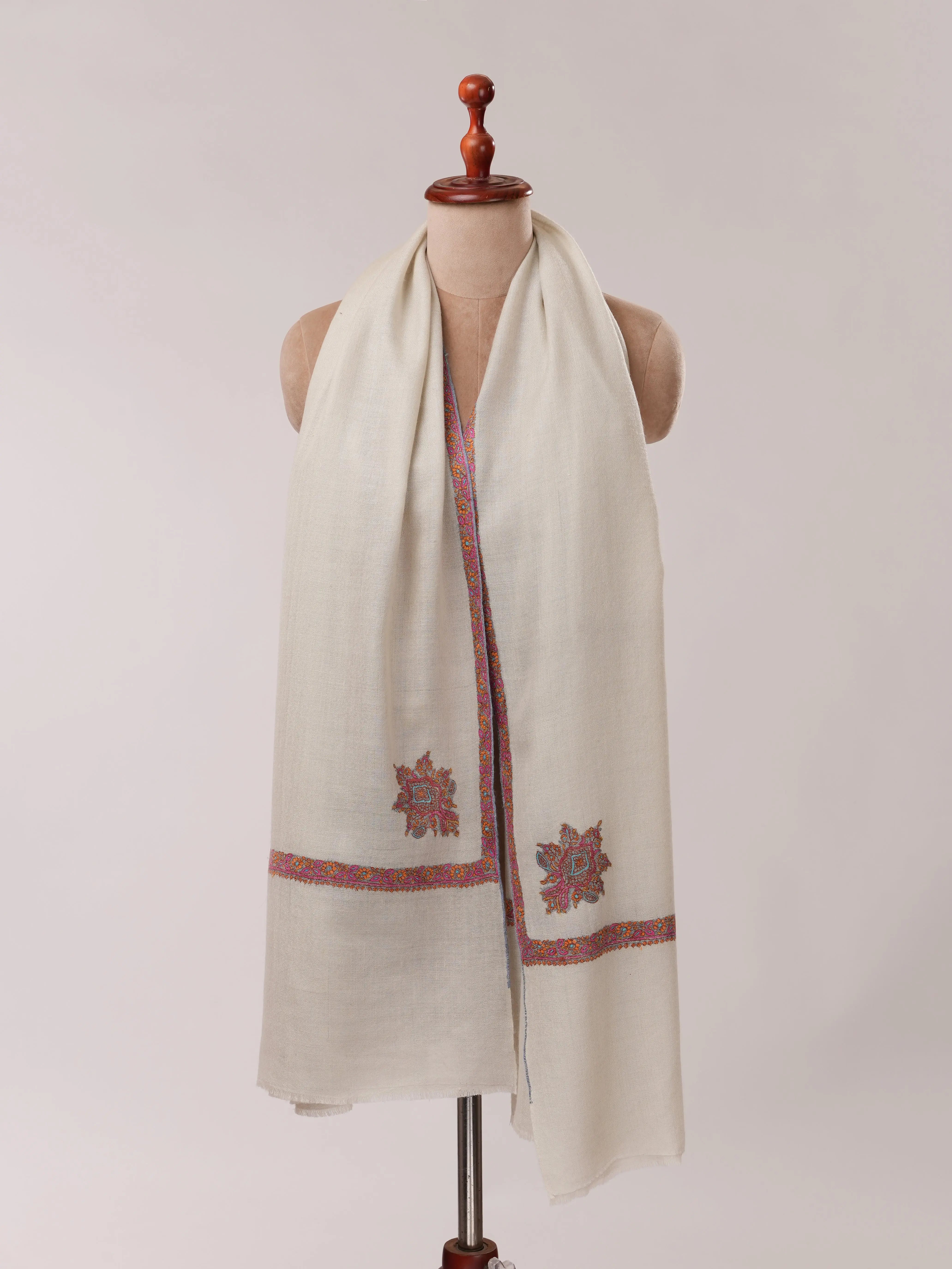 Soft Pashmina Shawl with Classic Hashia Hand Embroidery Shahkaar.com