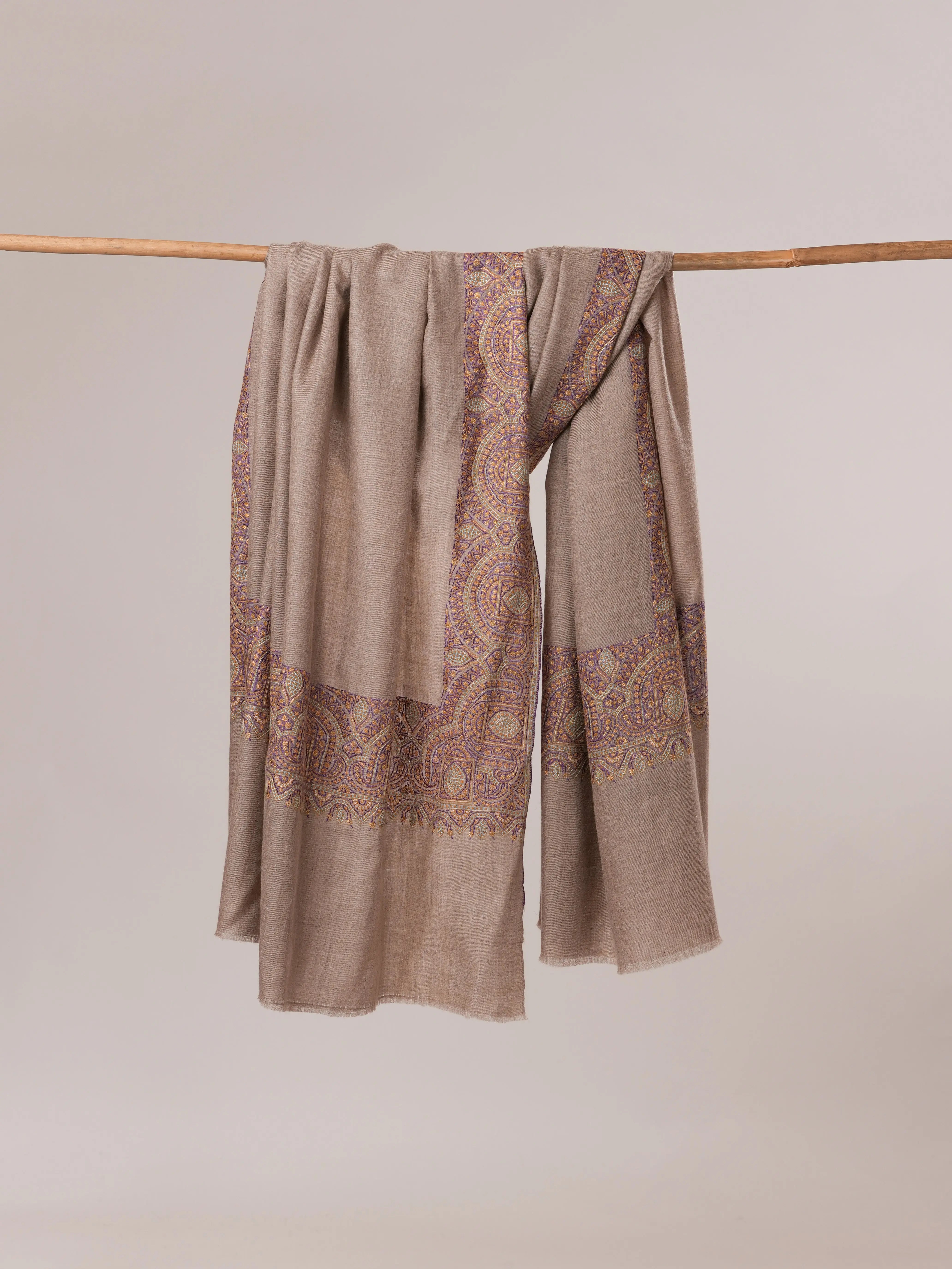 Natural Grey Daurdar Hand Embroidered Pure Pashmina Shawl Shahkaar.com