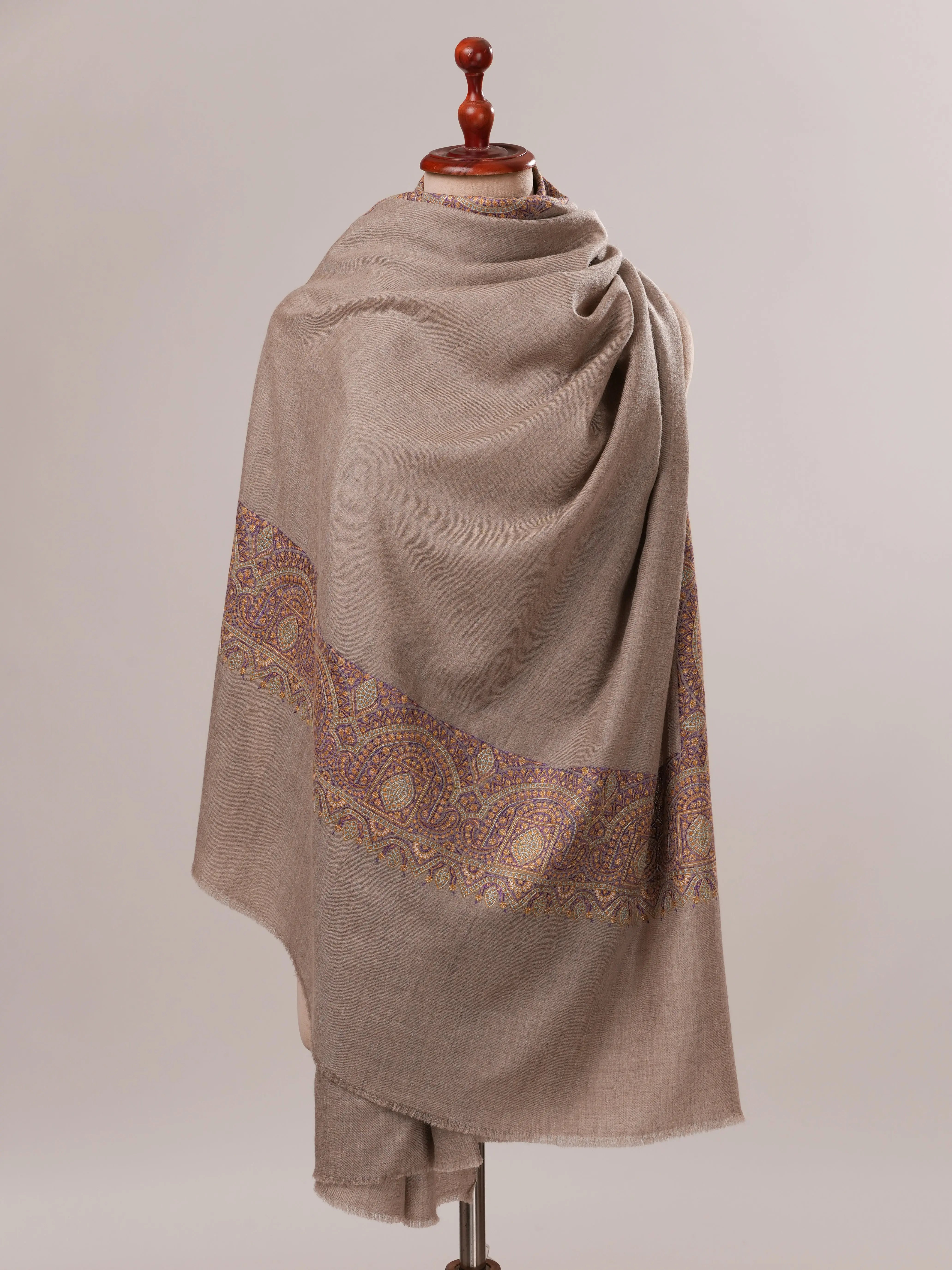 Natural Grey Daurdar Hand Embroidered Pure Pashmina Shawl Shahkaar.com