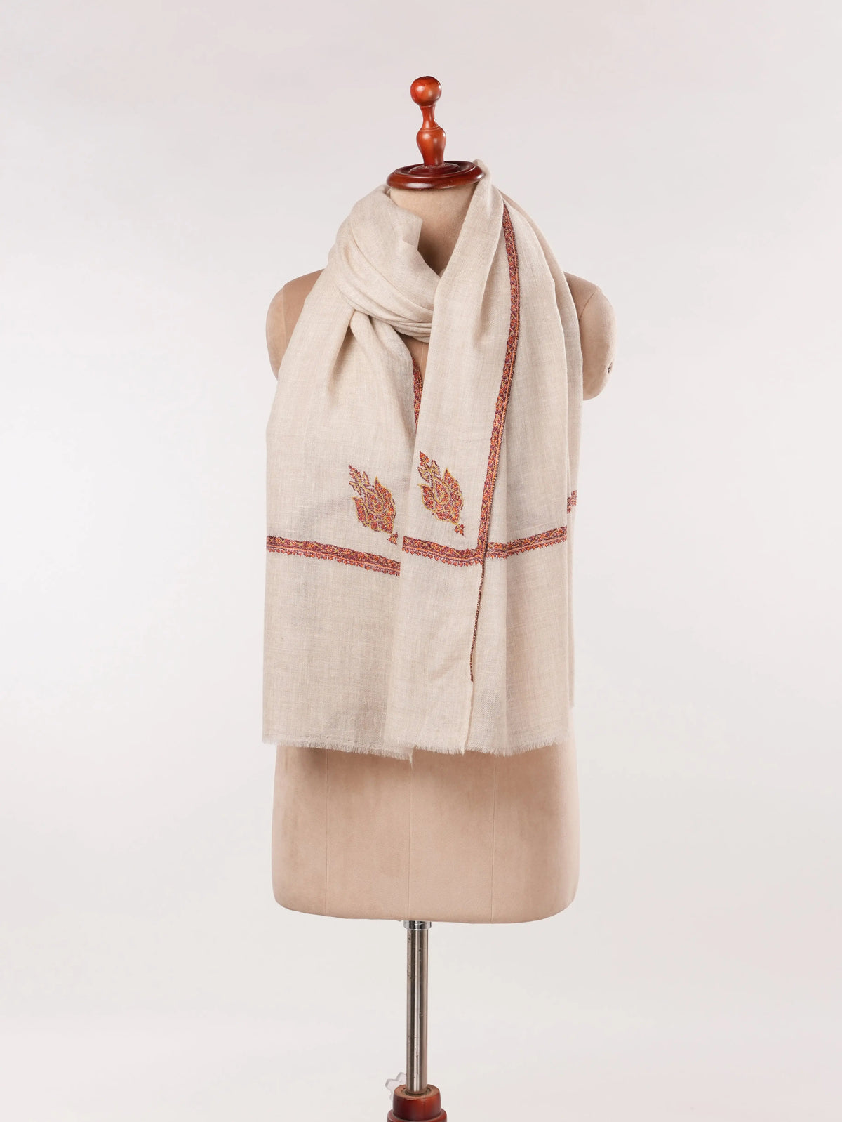 Baildar Natural White Pashmina Shawl Handwoven in Kashmir with Hand Sozni Embroidery Shahkaar.com