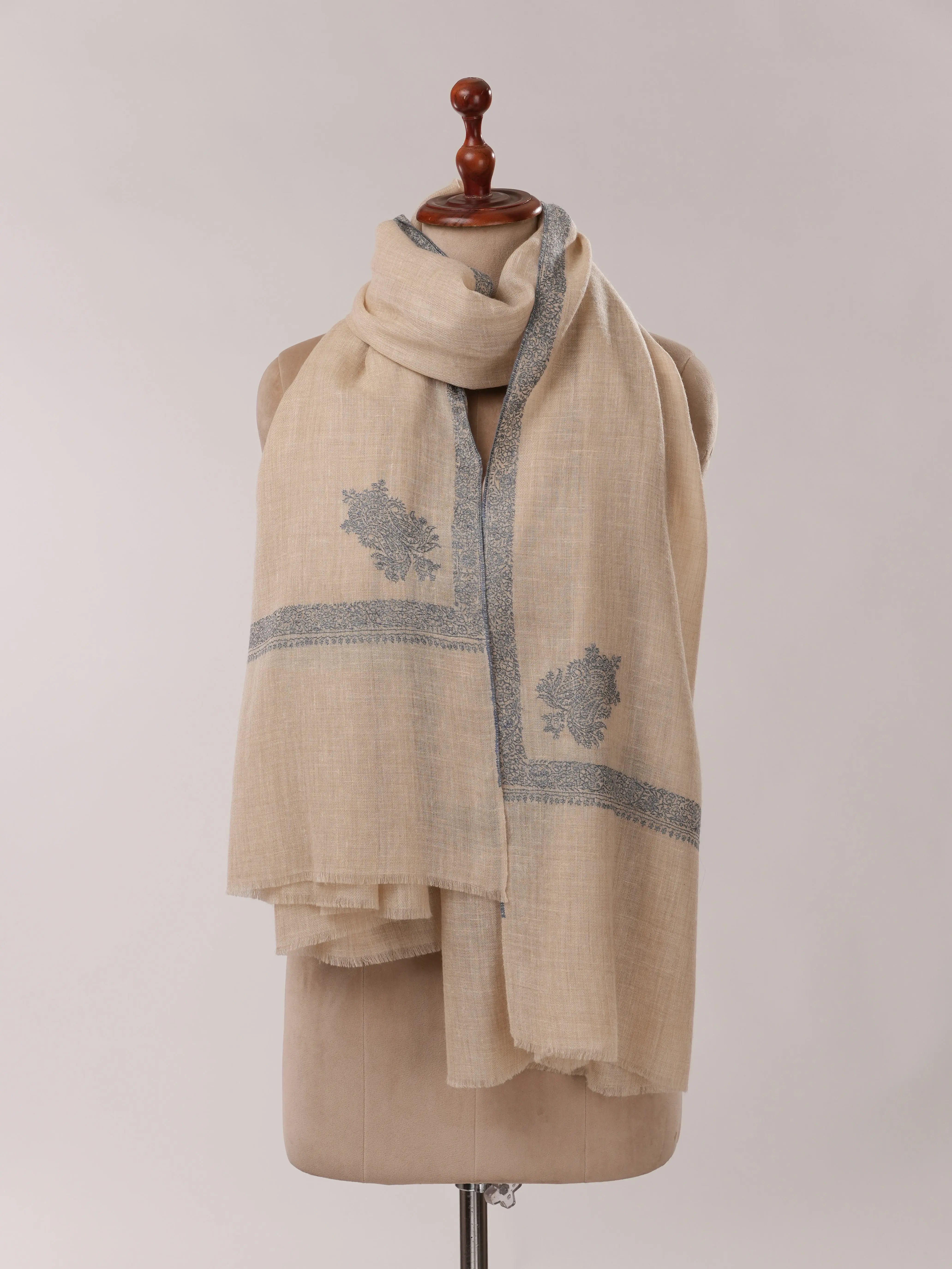 Off White Handwoven Pashmina Shawl with Border Hand Embroidery Shahkaar.com