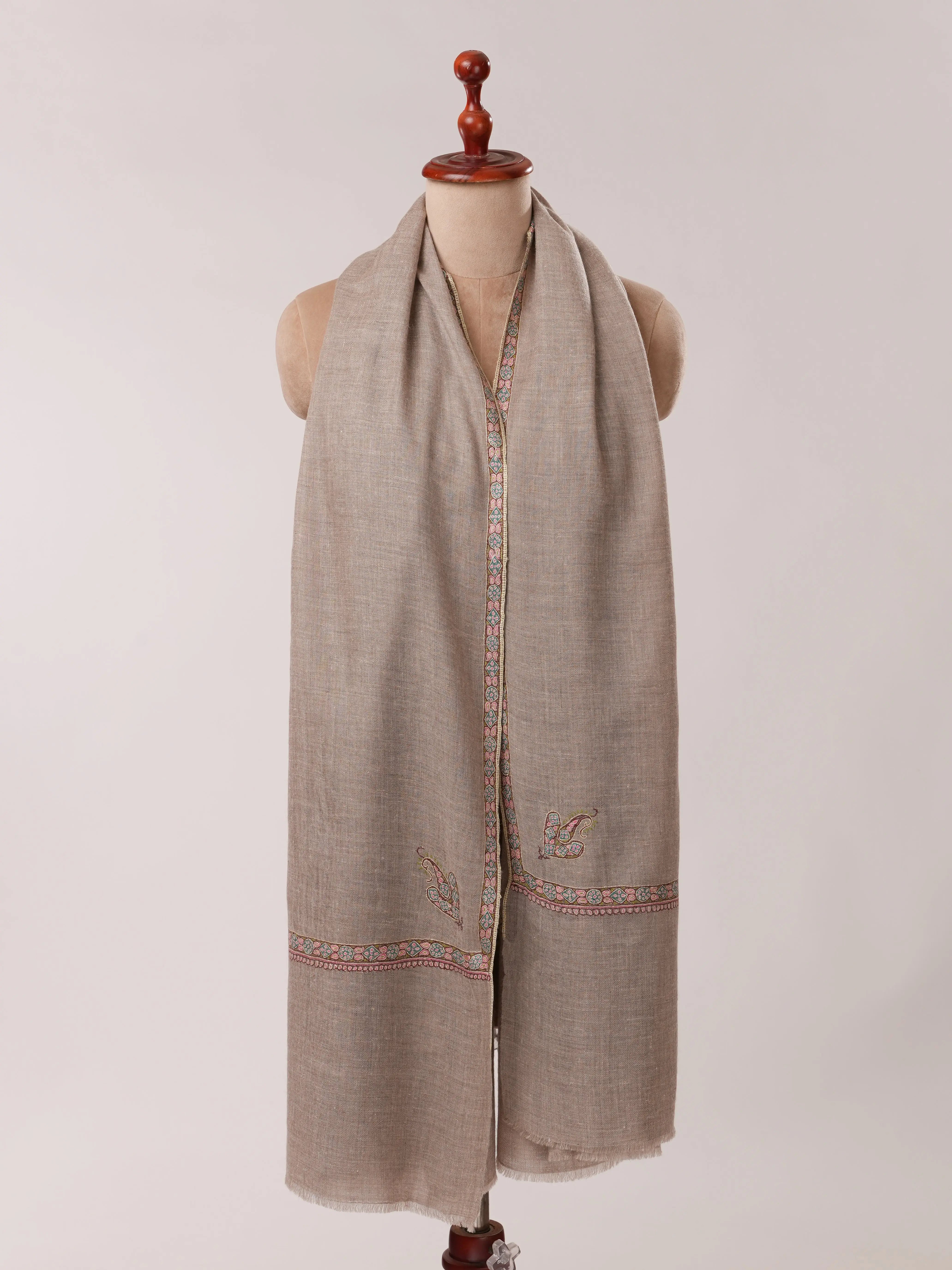 Natural Grey Authentic Pashmina Shawl with Classic Hashia Hand Embroidery Shahkaar.com