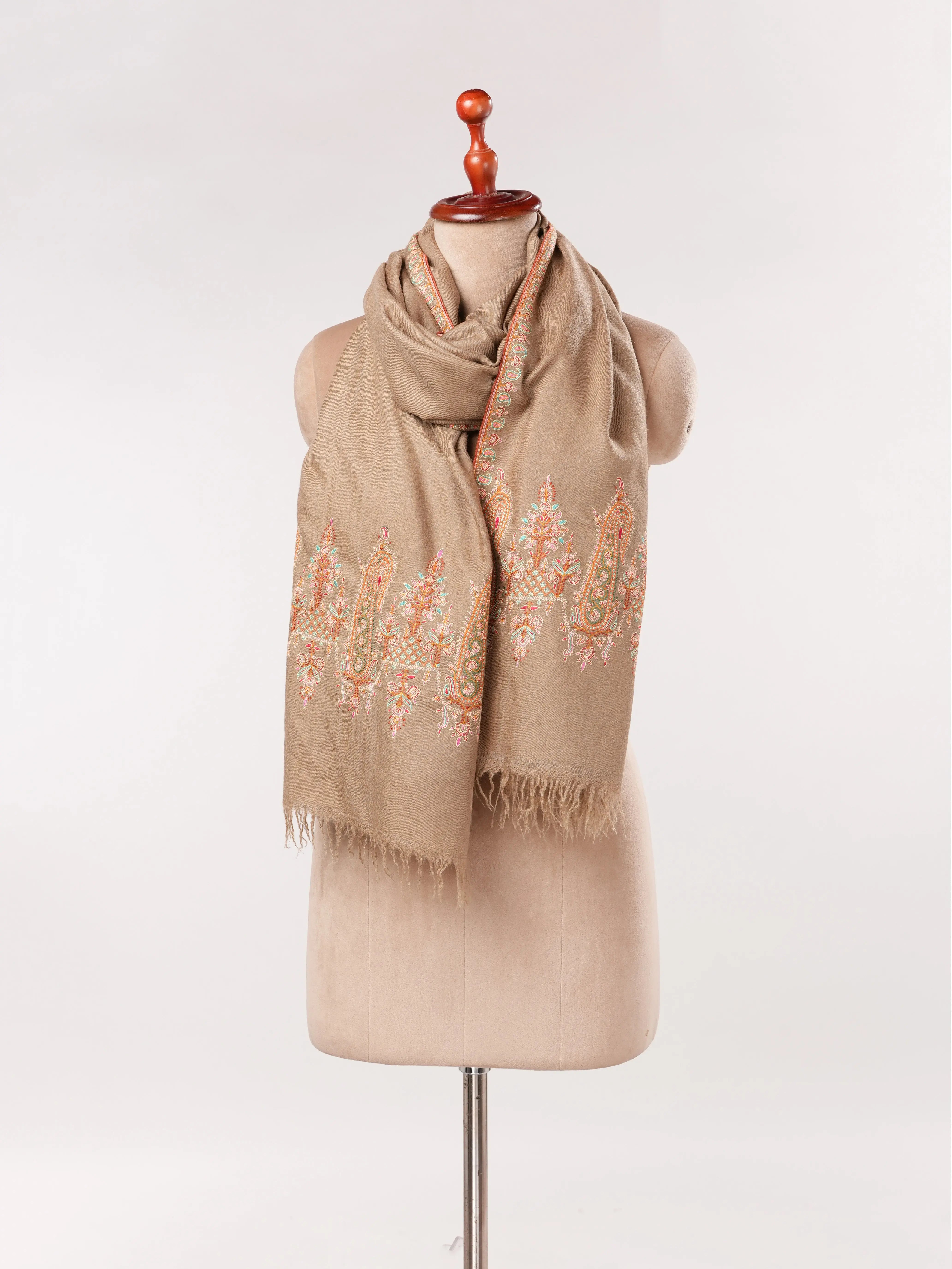 Kashmiri Shawl in Handwoven Beige Pashmina with Sozni Paisley Palldar Embroidery Shahkaar.com