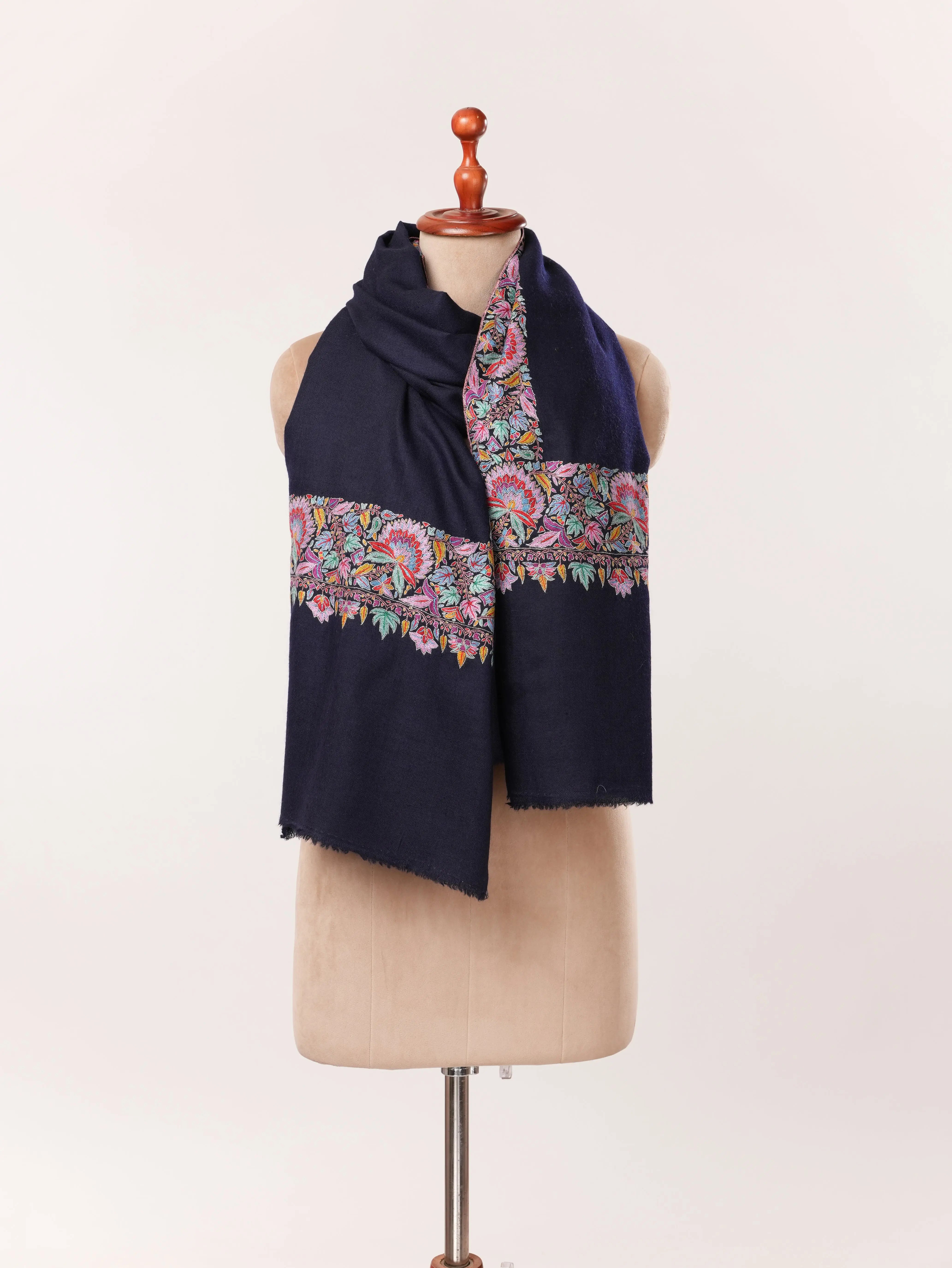 Handwoven Navy Blue Daurdar Shawl in Soft Pashmina from Kashmir Shahkaar.com