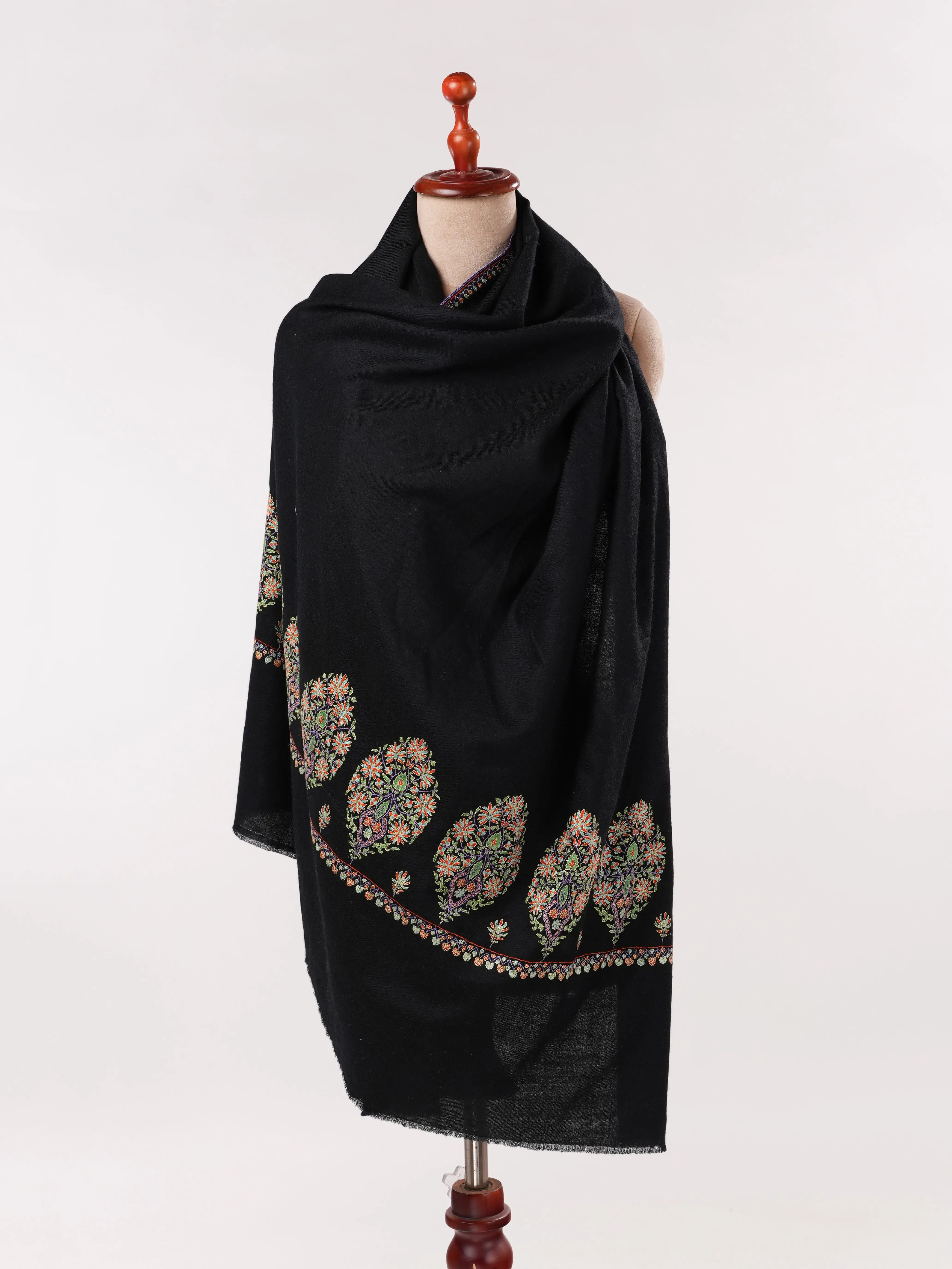 Kashmiri Handwoven Pashmina Black Shawl with Hand Sozni Palldar Embroidery Shahkaar.com