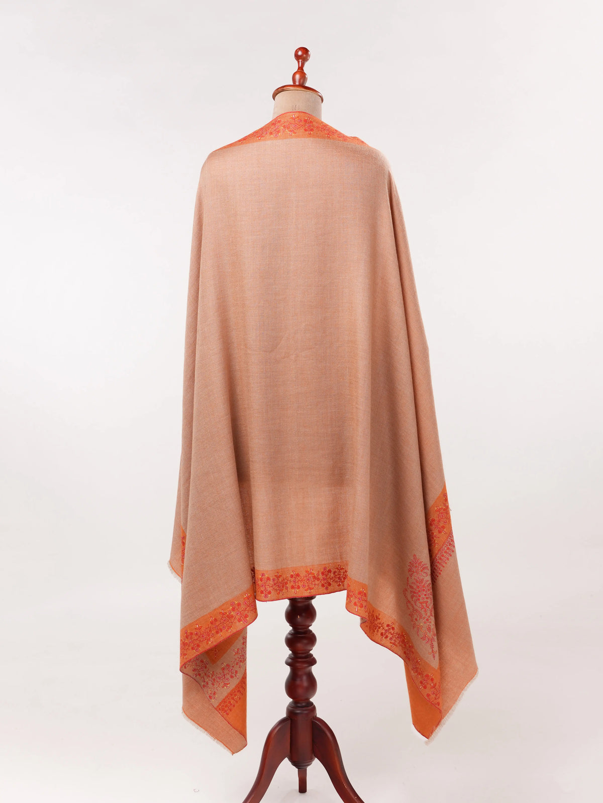 Daurdar Double Shade Hand Embroidered Kashmiri Handwoven Pashmina Shawl Shahkaar.com