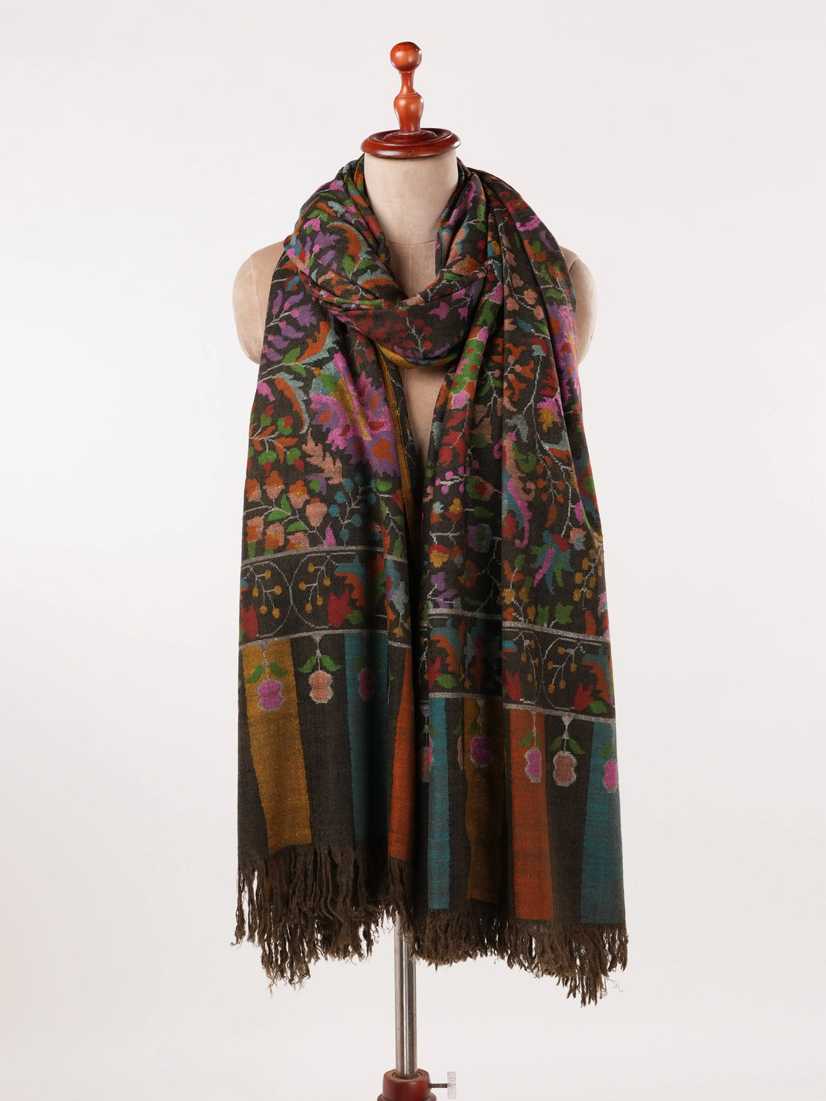Handspun Oversized Black Handwoven Kani Pashmina Shawl