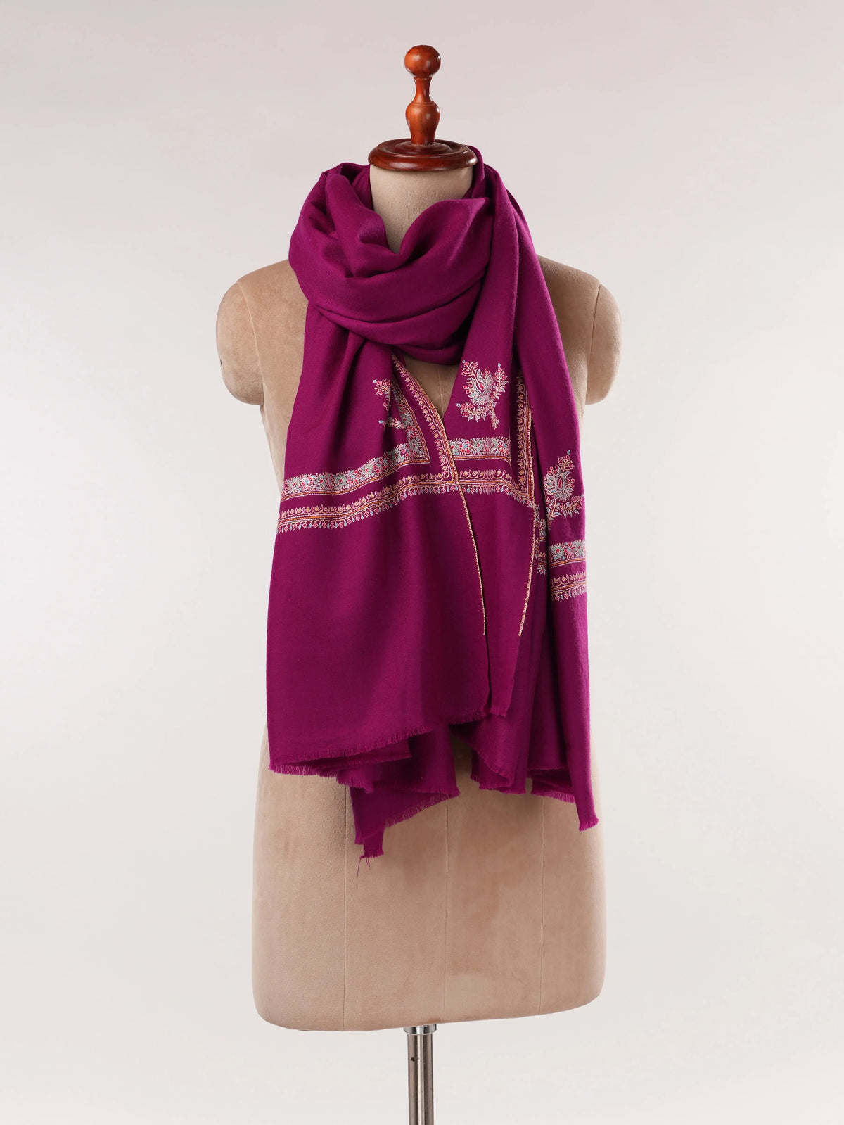 Light Purple Handwoven Pashmina Shawl with Hashidar Embroidery Shahkaar.com