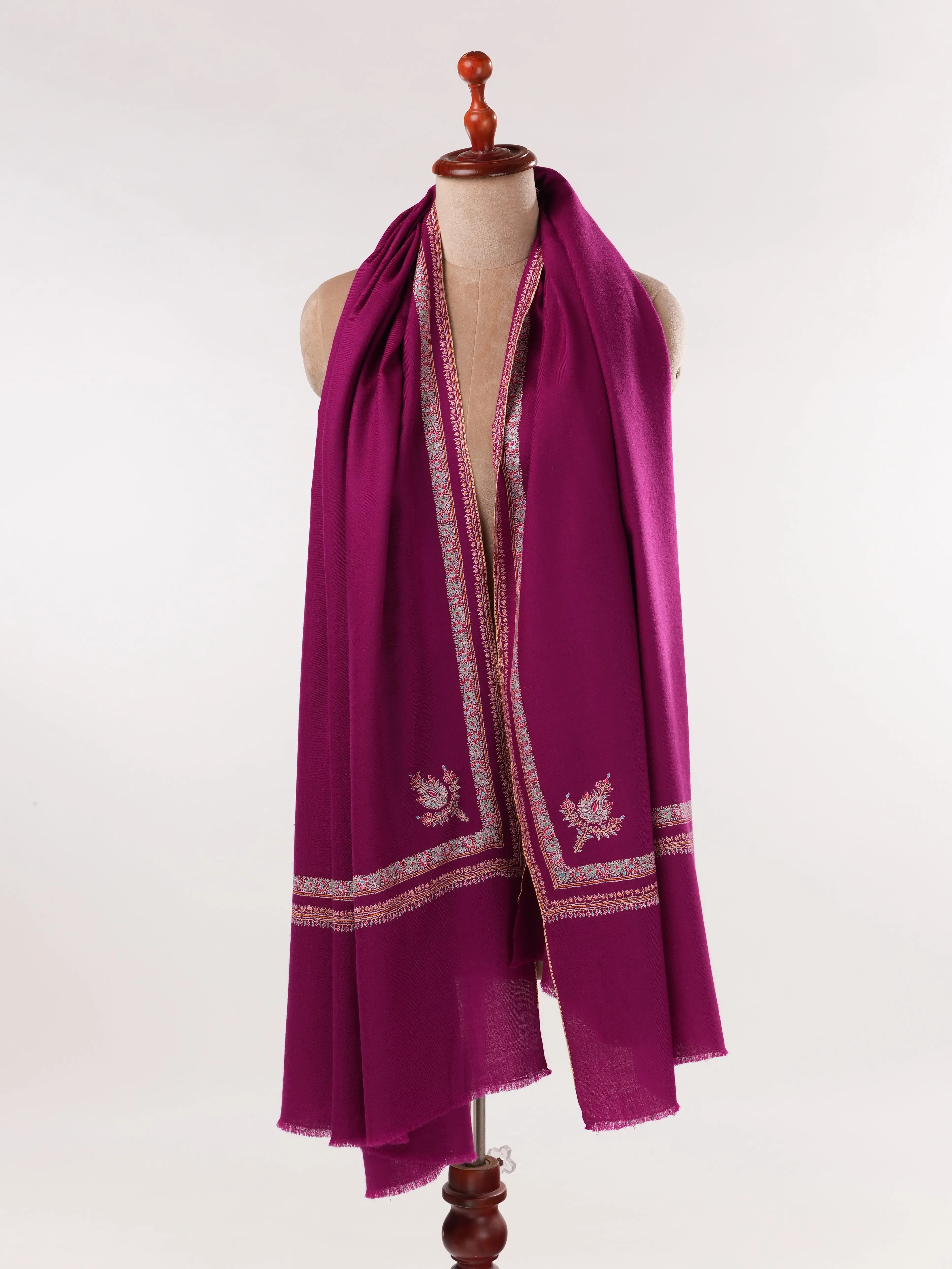 Light Purple Handwoven Pashmina Shawl with Hashidar Embroidery Shahkaar.com