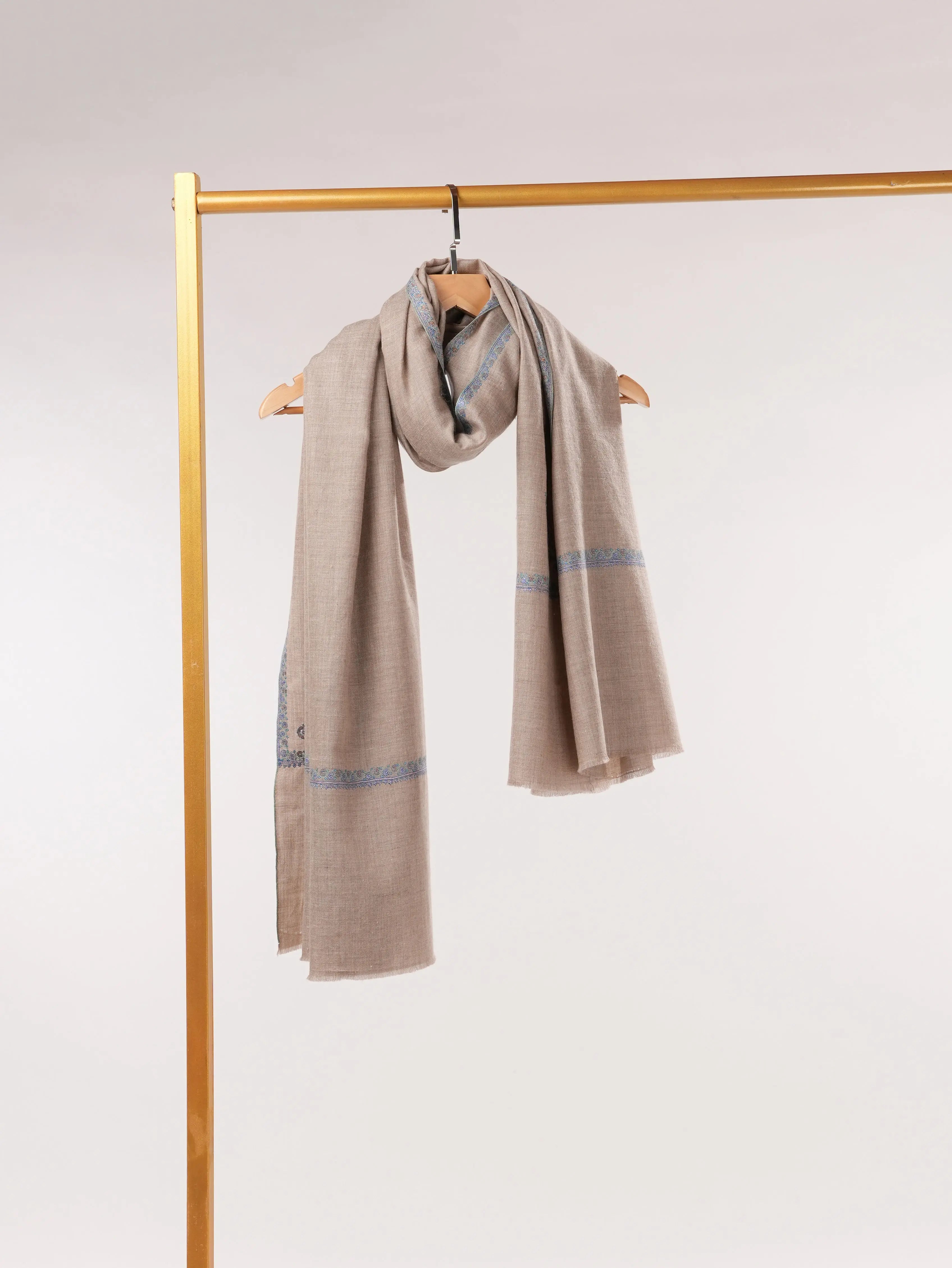 Classic Beige Handwoven Pashmina Shawl with Kashmiri Baildar Hand Embroidery Shahkaar.com