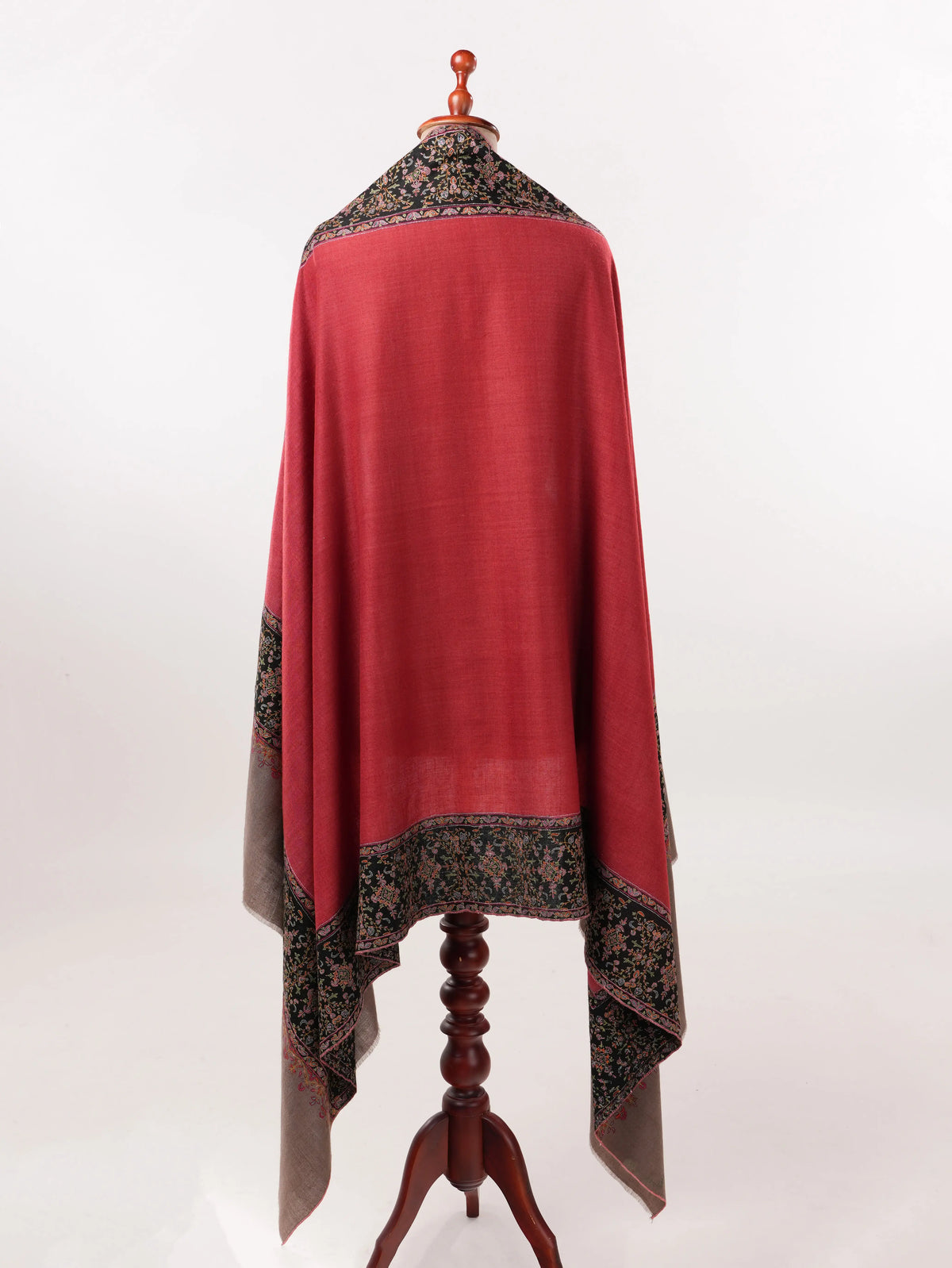 Handwoven Soft Pashmina Shawl with Daurdar Sozni Embroidery
