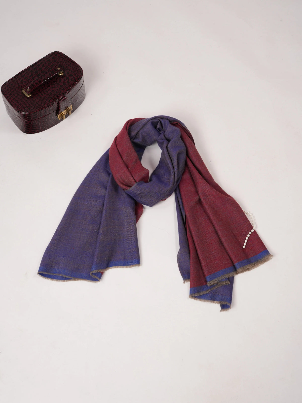 Handwoven Genuine Pashmina Shawl in a Dual Shade Design