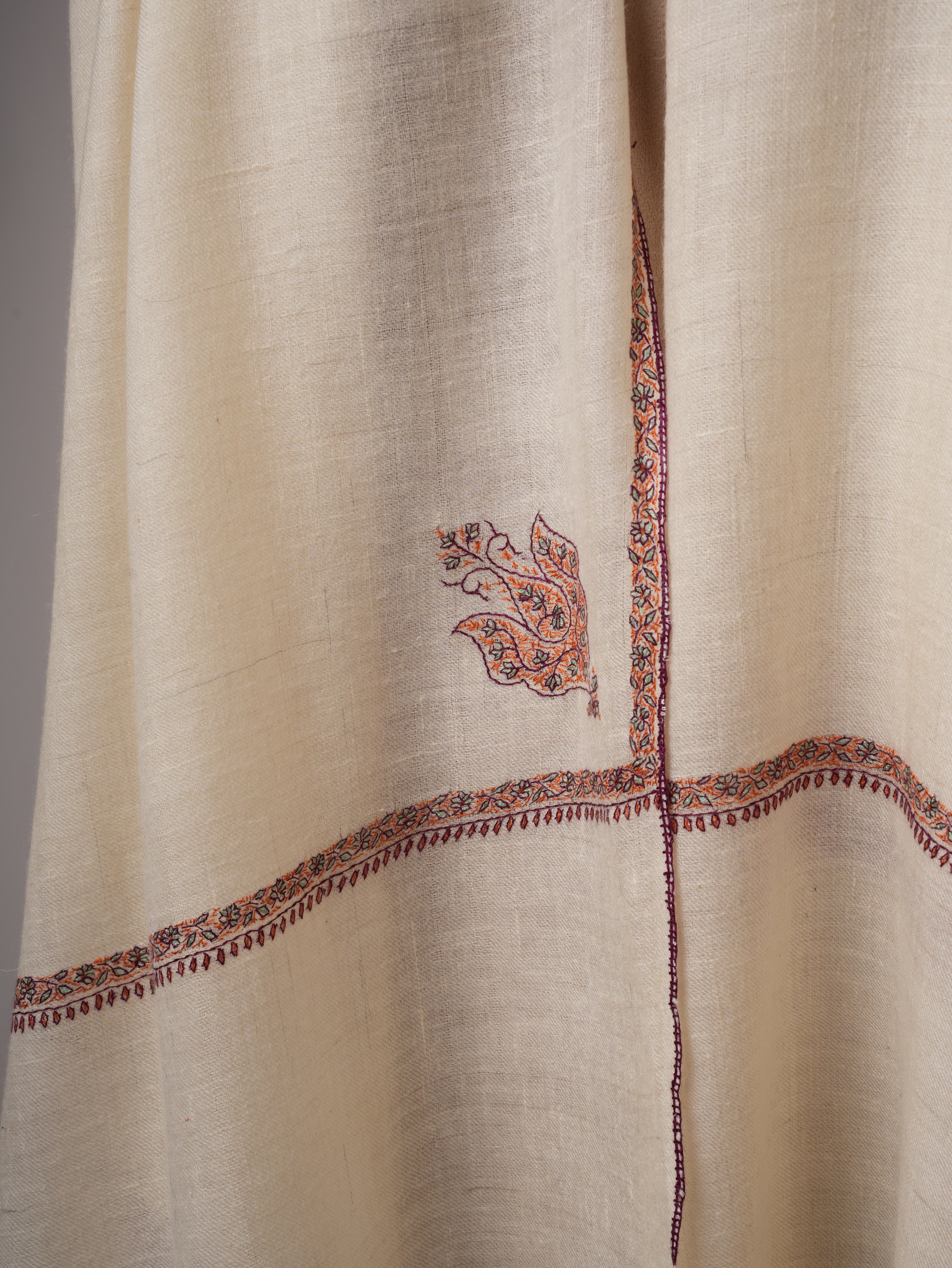 Off-White Oversized Baildar Embroidered Baby Soft Lightweight Kashmiri Shawl