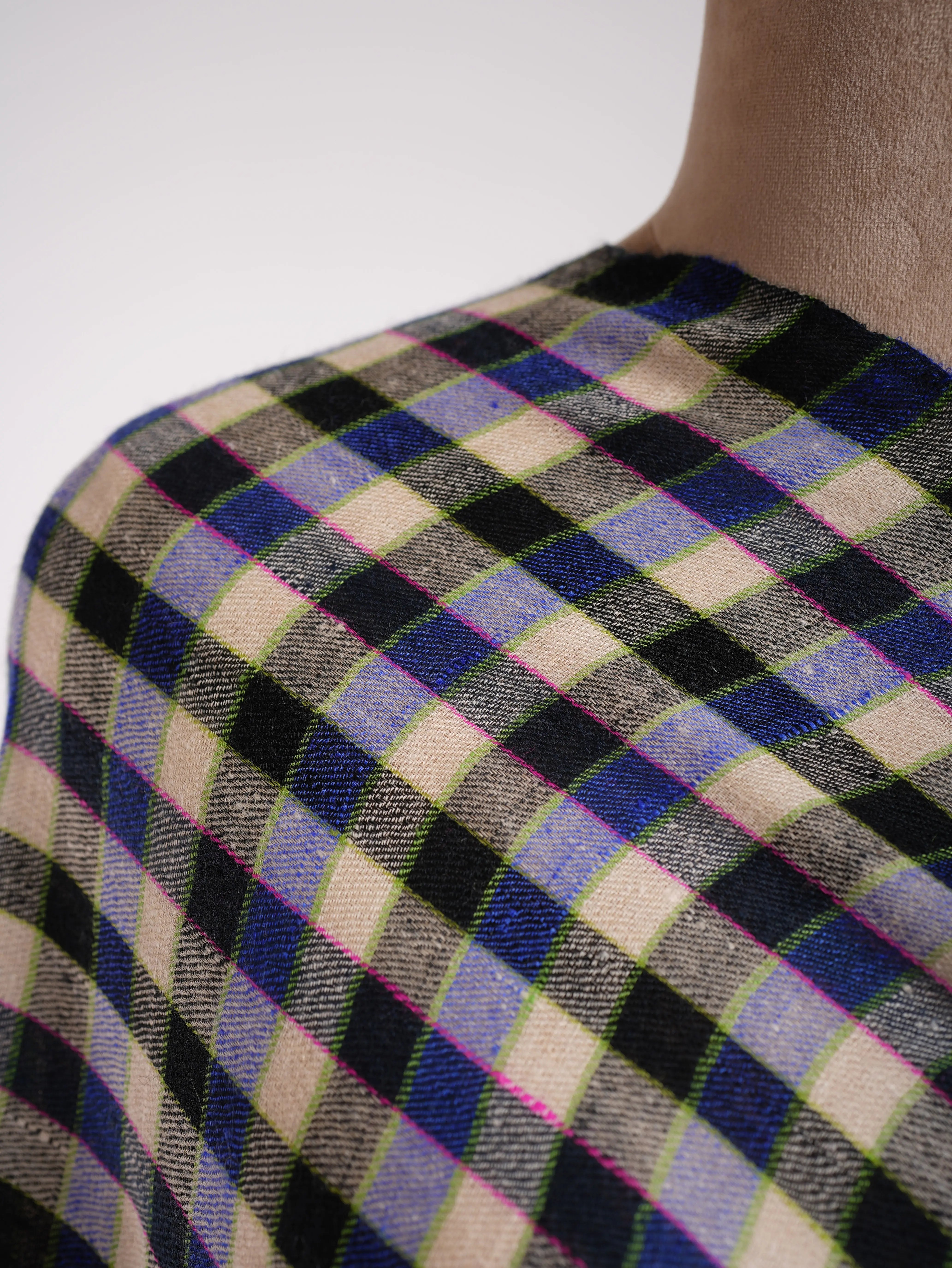 Featherlight Handwoven Artistic Cashmere Scarf Shahkaar