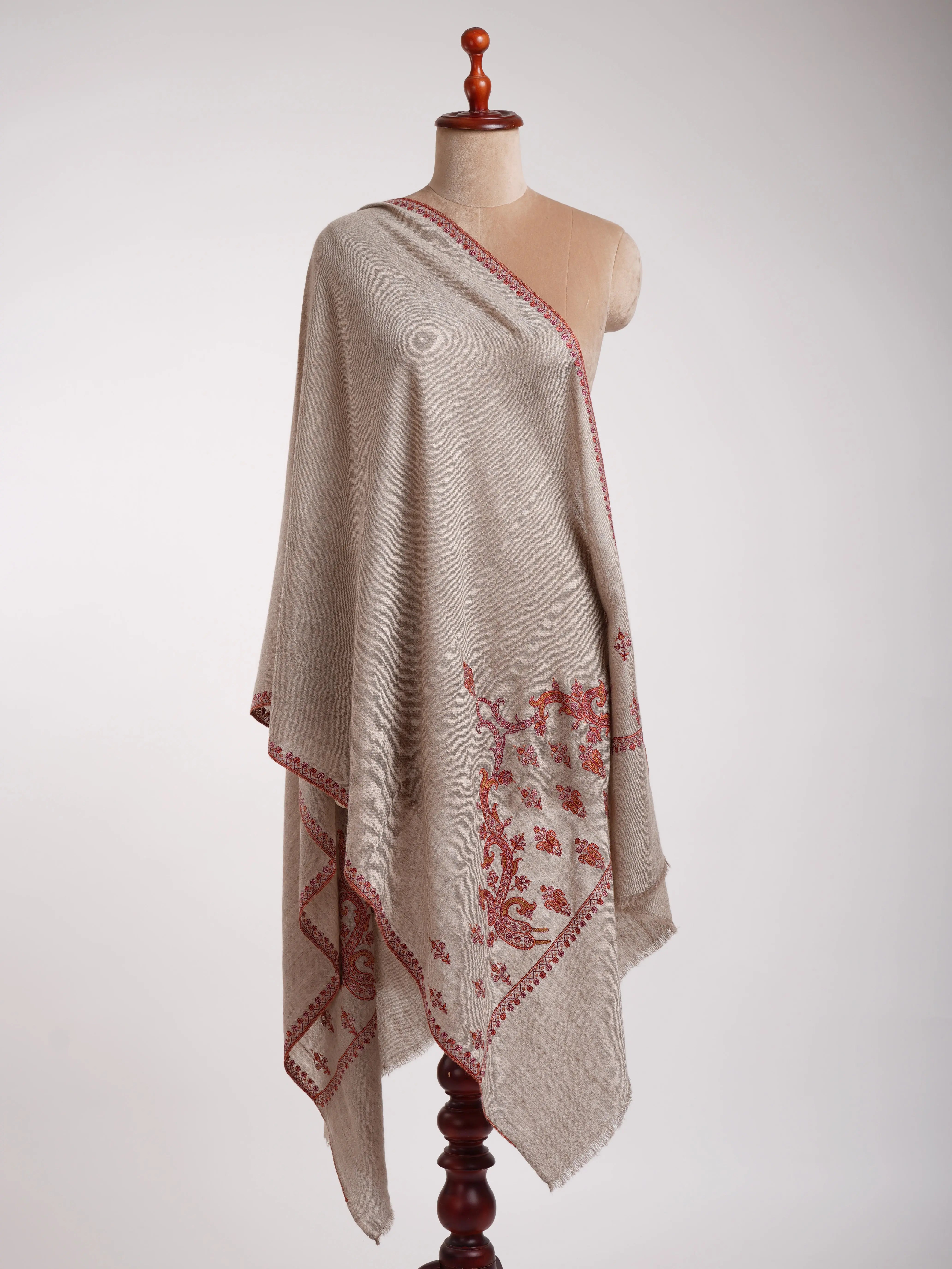 Luxurious Natural Grey Cashmere Wrap with Palla Embroidery Shahkaar