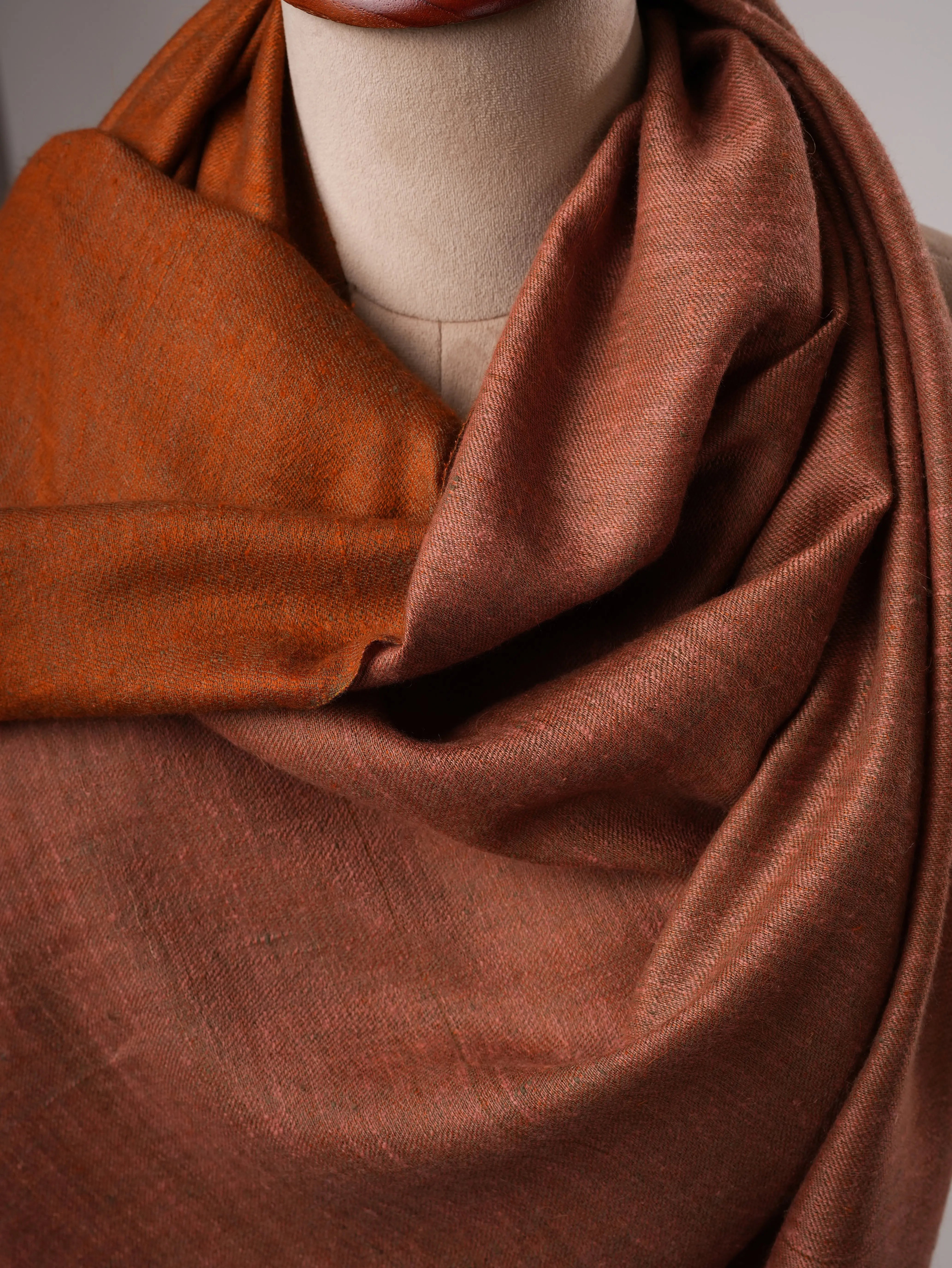 Authentic Dual Tone Handwoven Pashmina Shaw Shahkaar