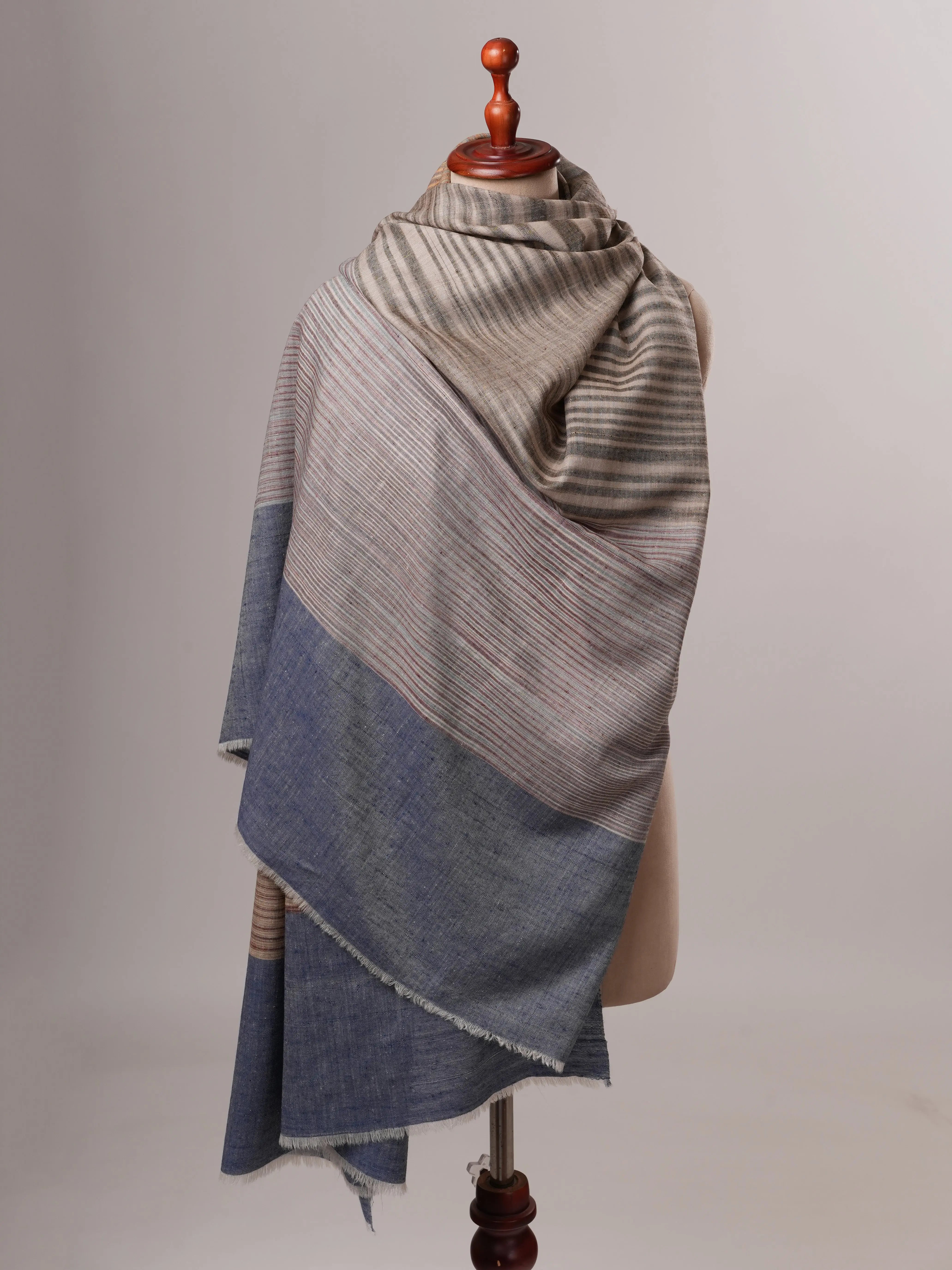 Featherlight Khatrass Handloom Pashmina Shawl Shahkaar