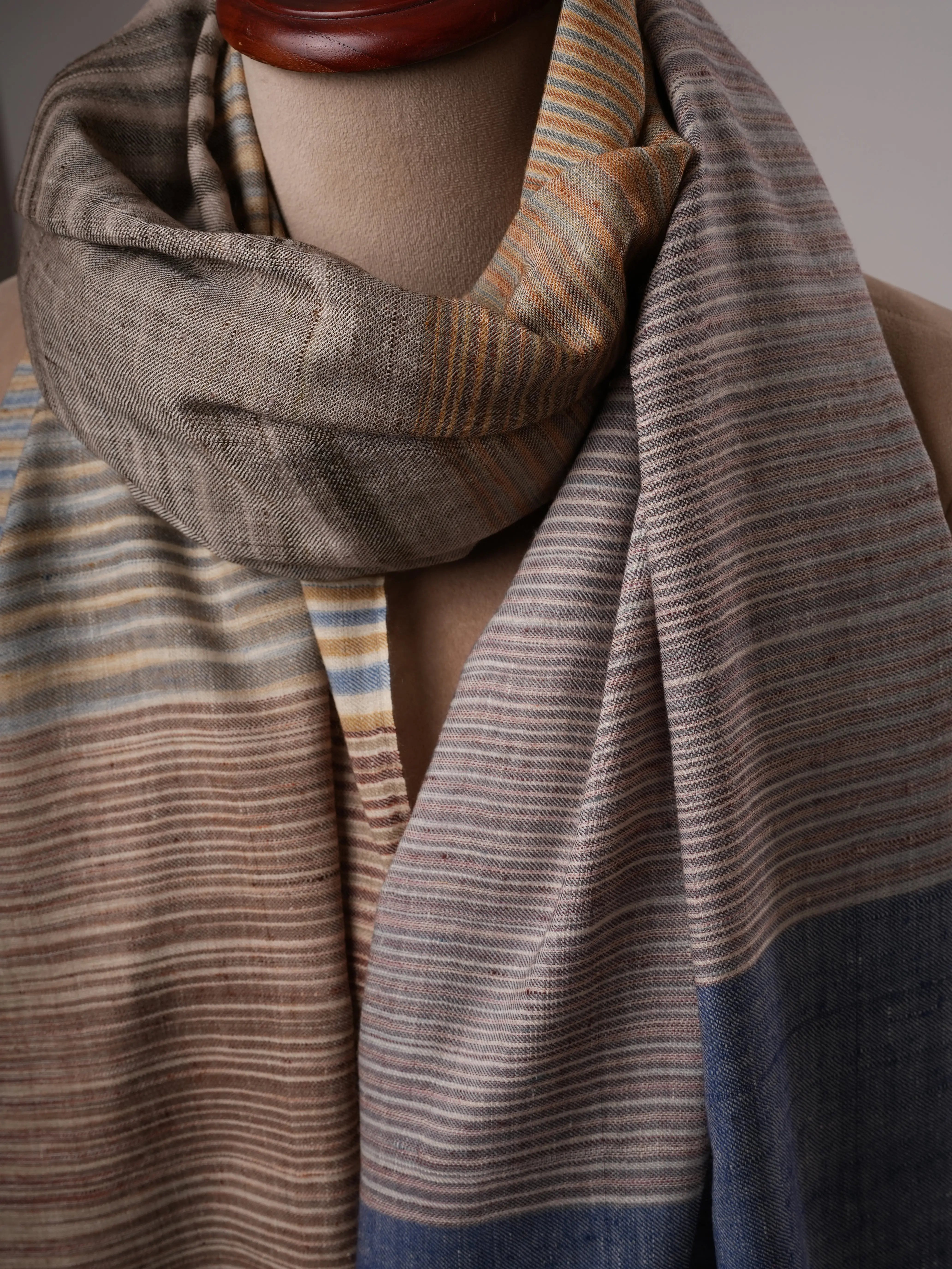 Featherlight Khatrass Handloom Pashmina Shawl Shahkaar