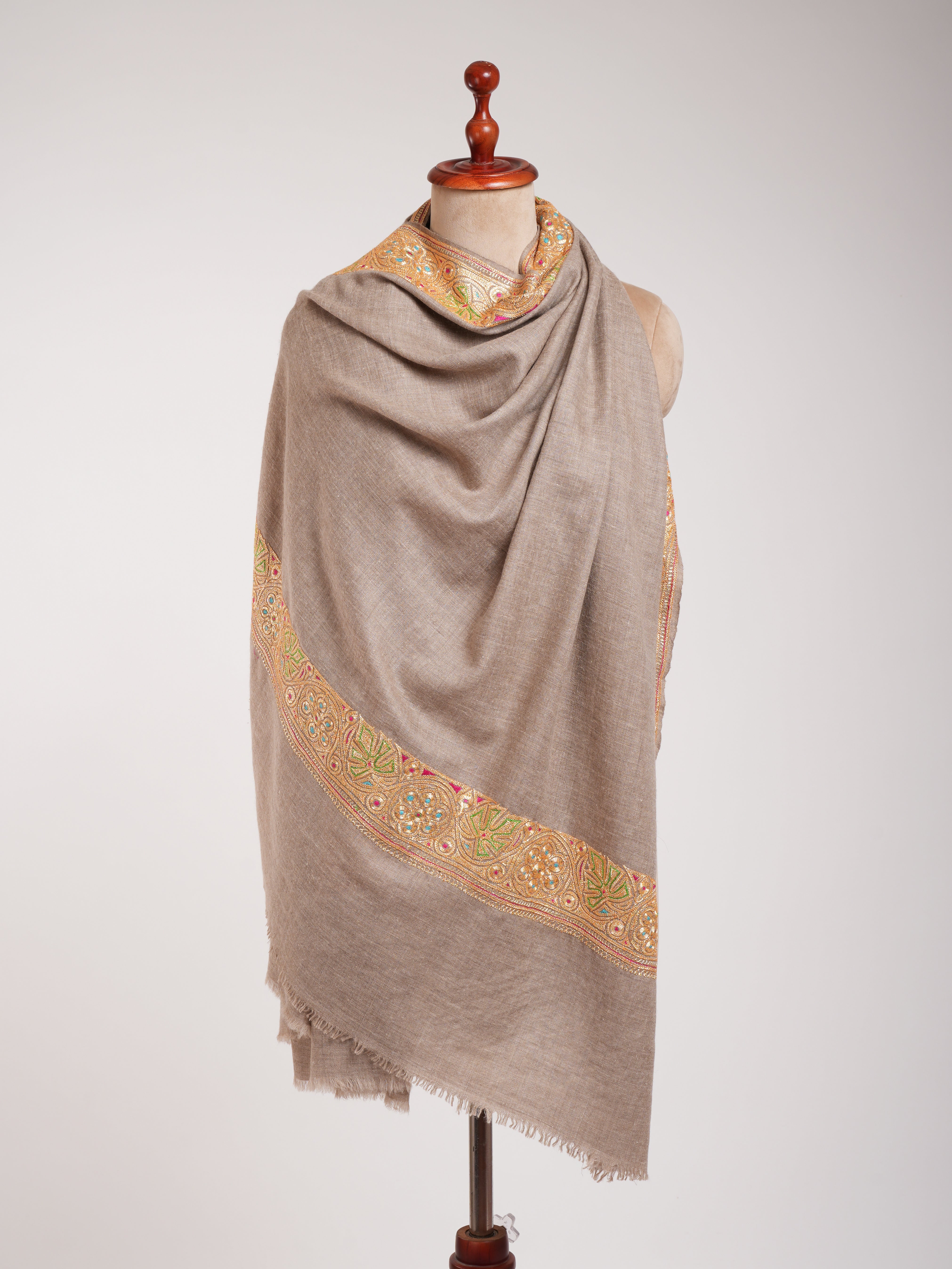 Natürlicher Beige-Gold-Tilla-bestickter Pashmina-Schal
